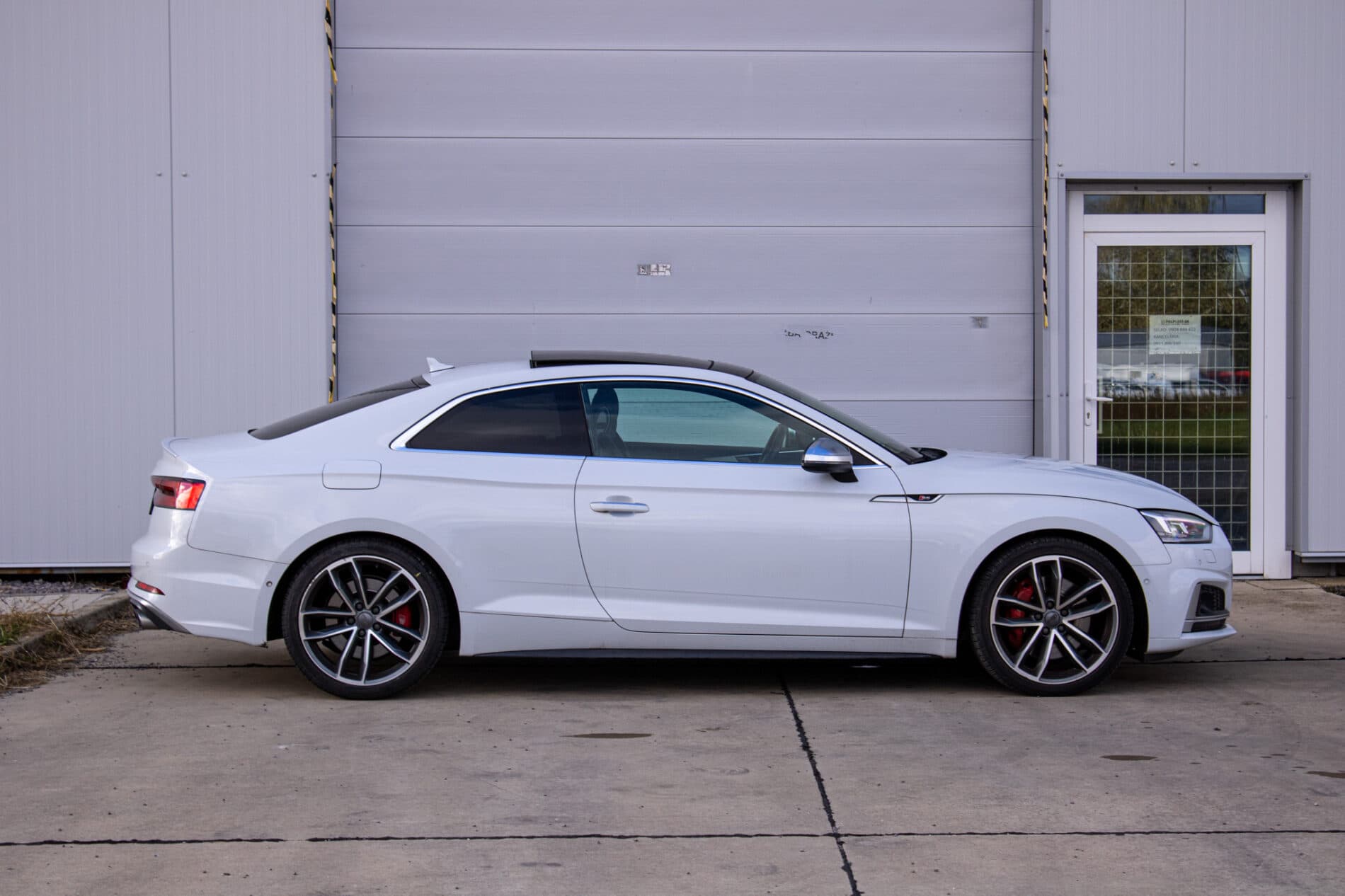 2016 AUDI S5, bílá kupé, 62 493 km