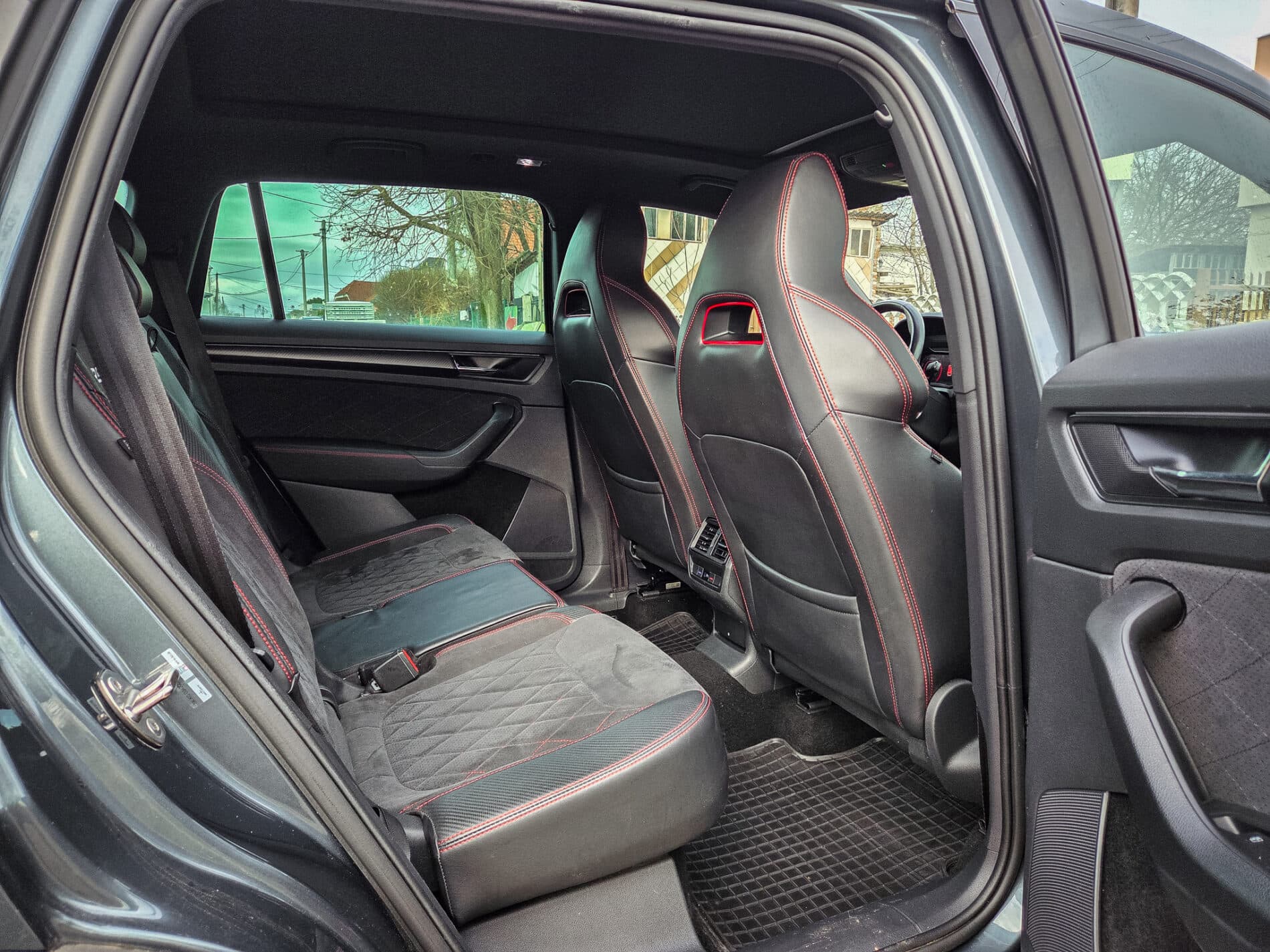 2019 Skoda Kodiaq RS, šedá suv, 156 069 km