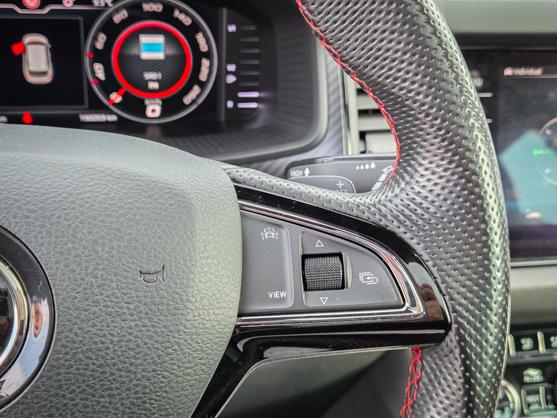 2019 Skoda Kodiaq RS, šedá suv, 156 069 km