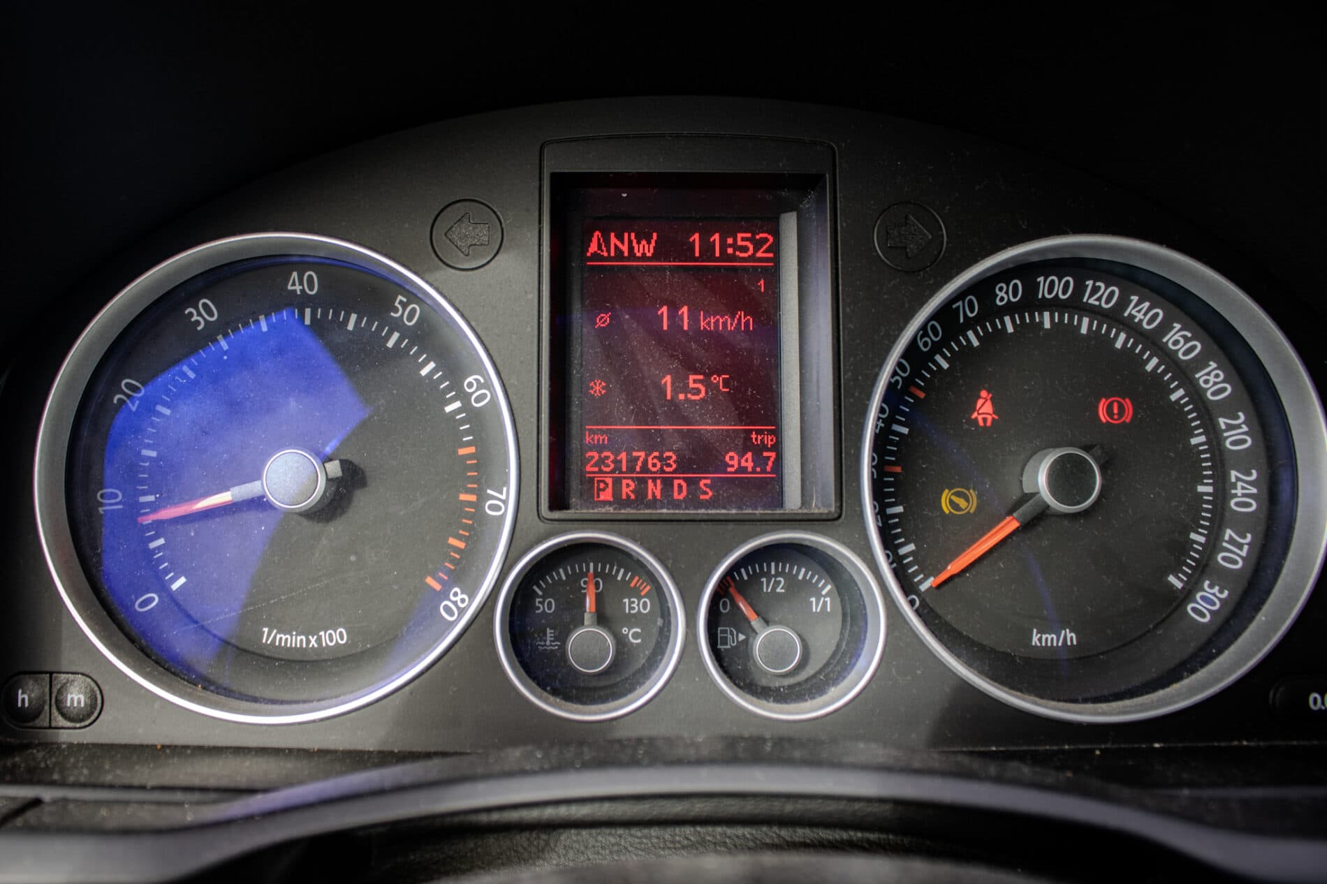 2005 Volkswagen Golf GTI, černá hatchback, 231 763 km