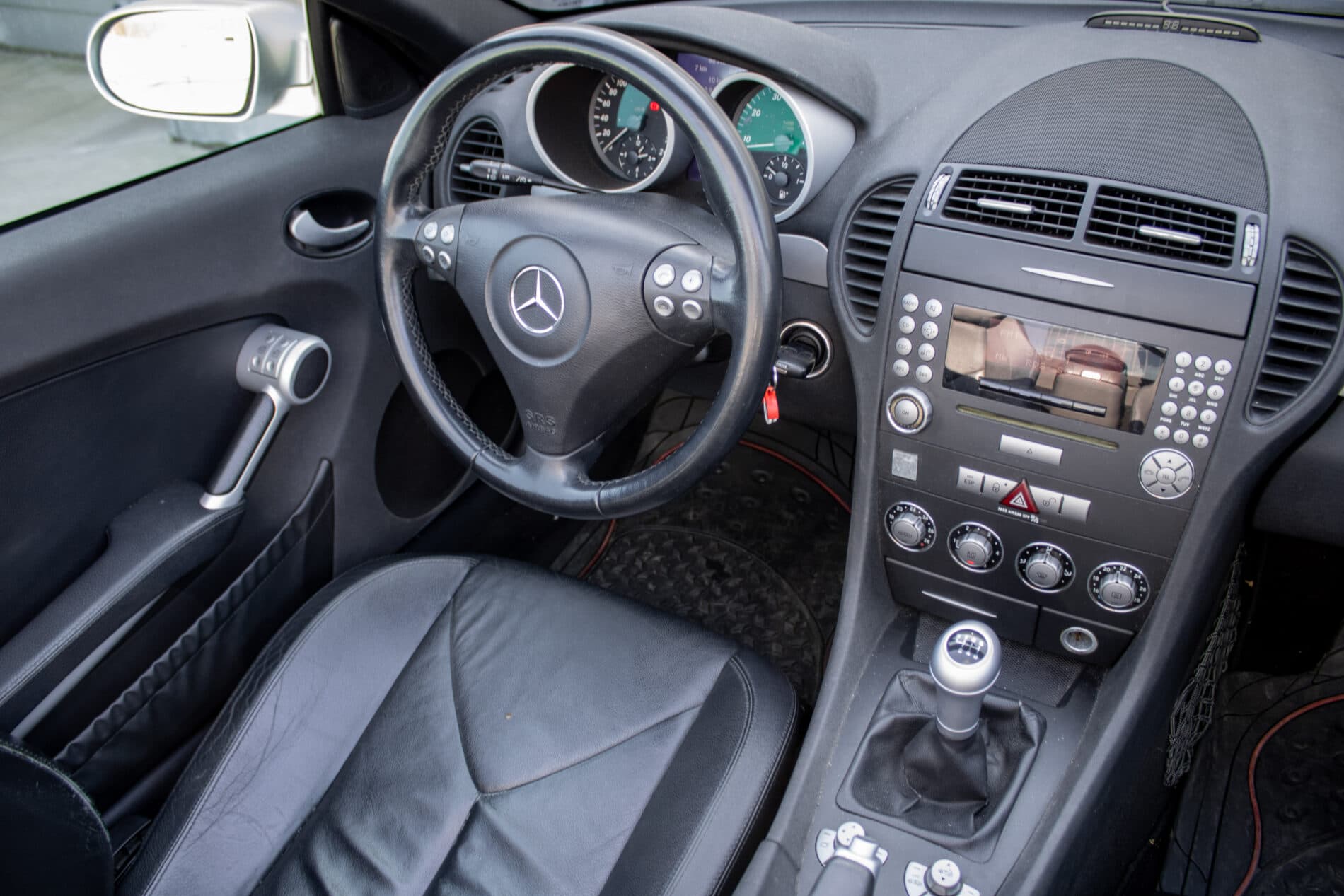 2006 Mercedes-Benz SLK 200 Komp., stříbrná kabriolet, 87 500 km