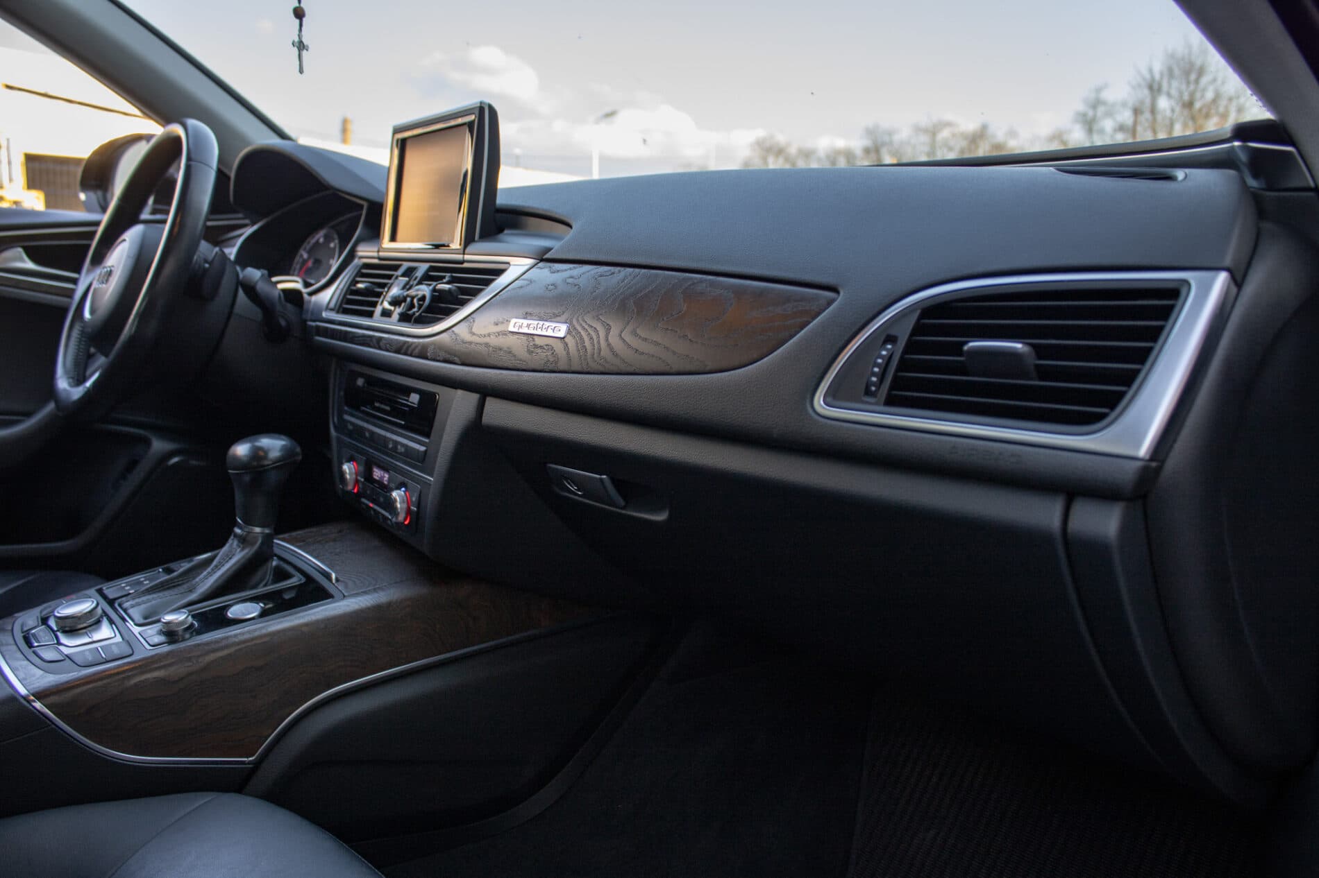 2013 AUDI A6, hnědá kombi, 284 418 km