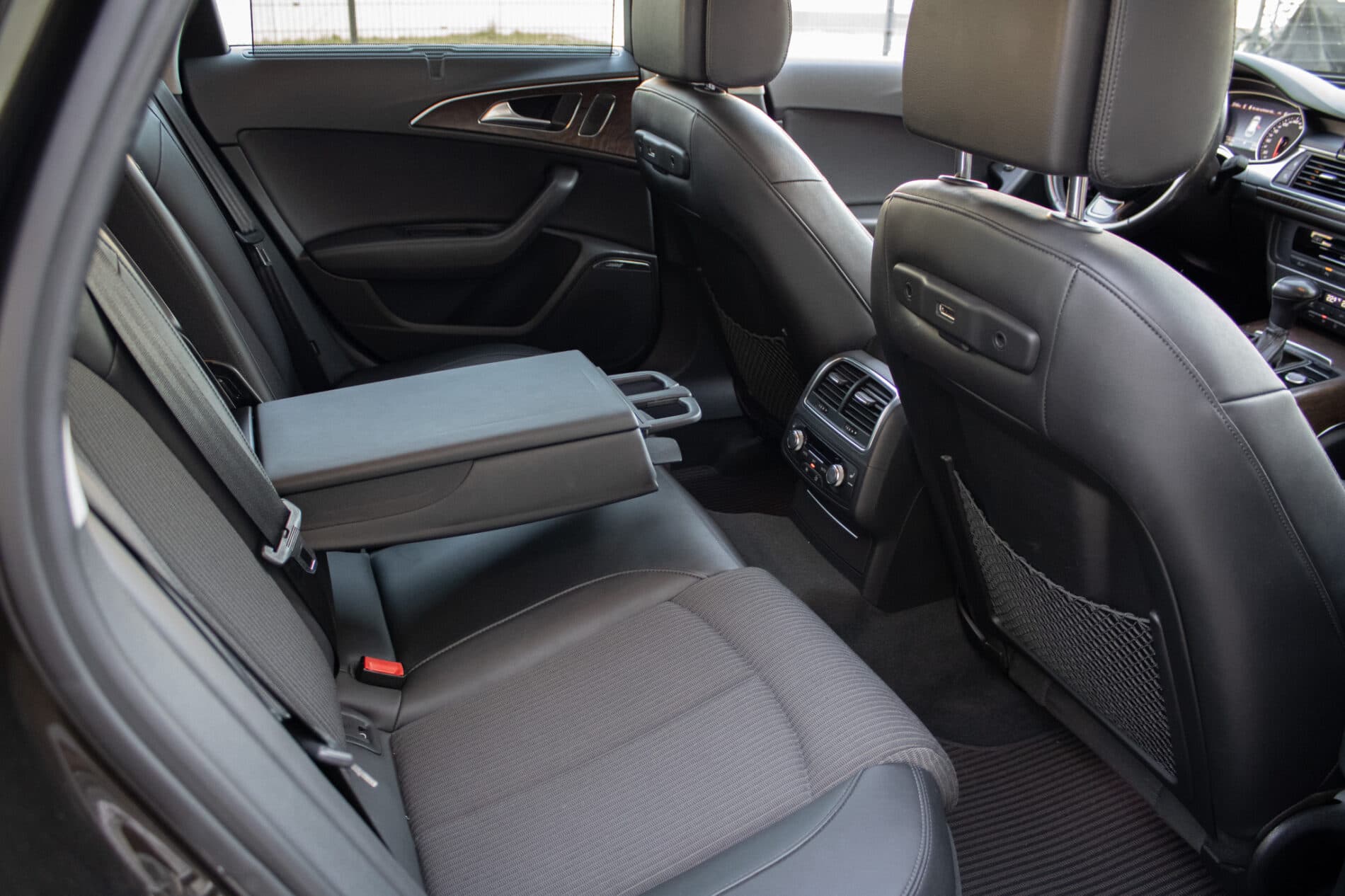 2013 AUDI A6, hnědá kombi, 284 418 km