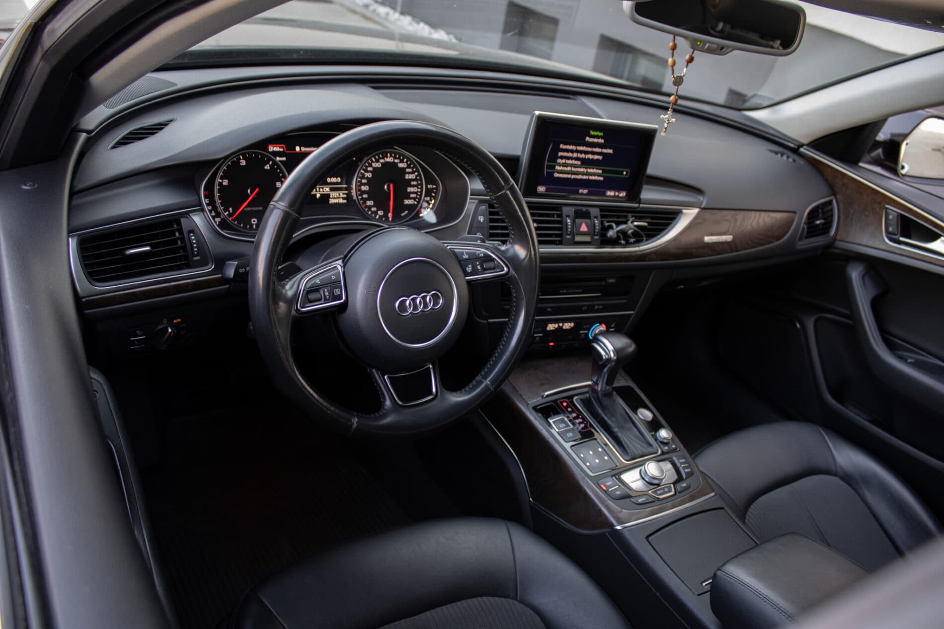 2013 AUDI A6, hnědá kombi, 284 418 km