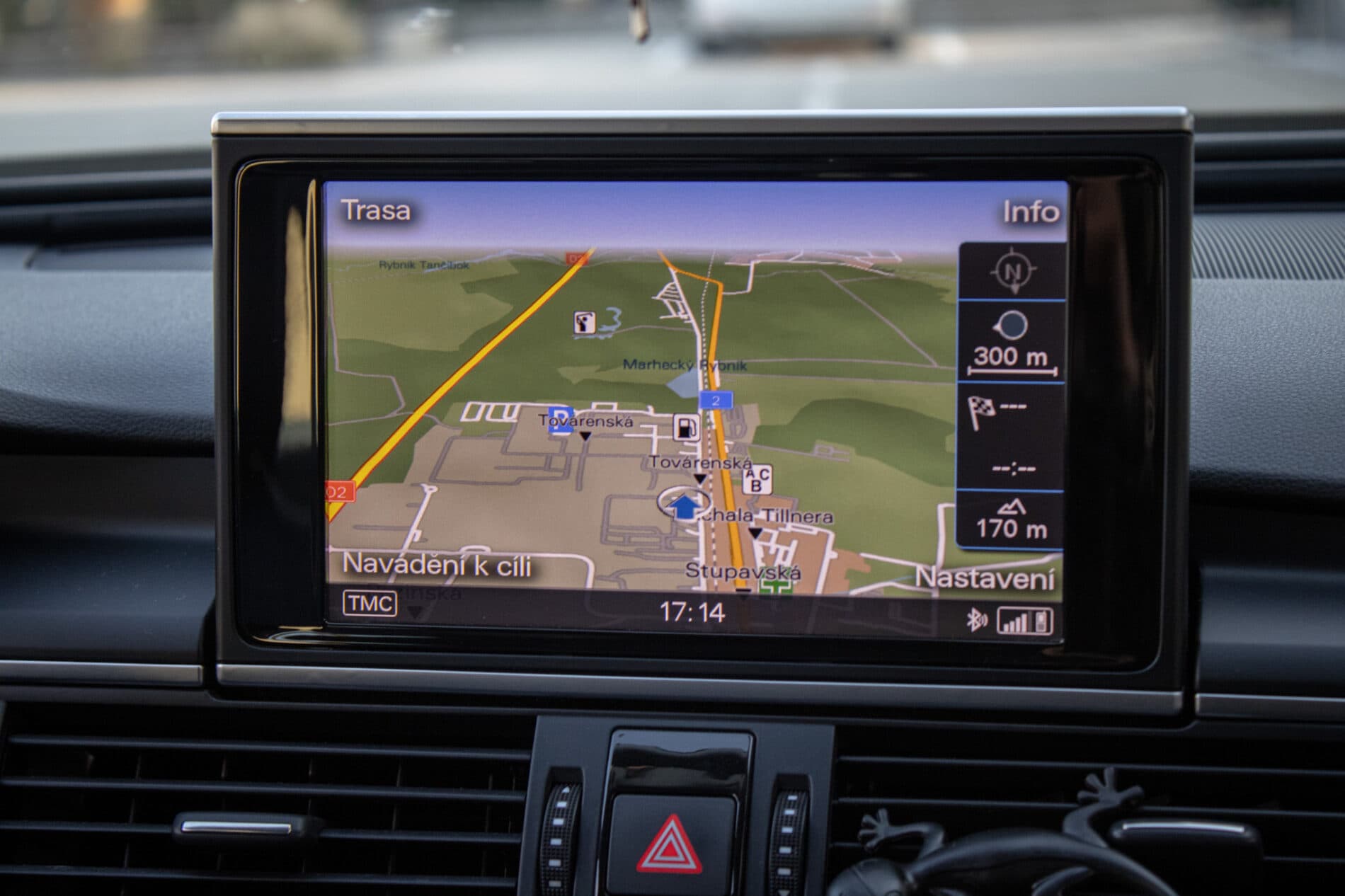 2013 AUDI A6, hnědá kombi, 284 418 km