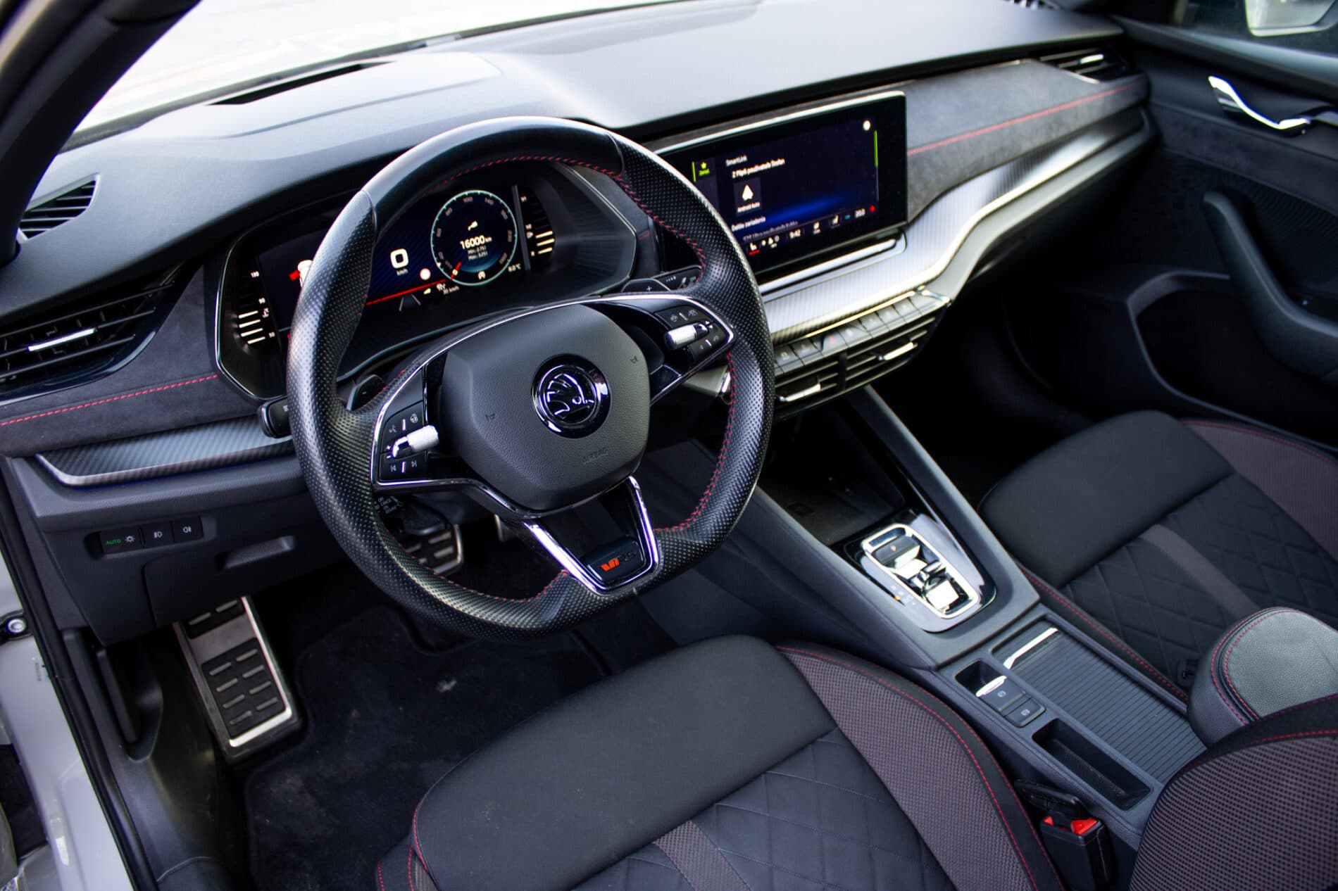 2021 Skoda Octavia RS, šedá, 105 455 km