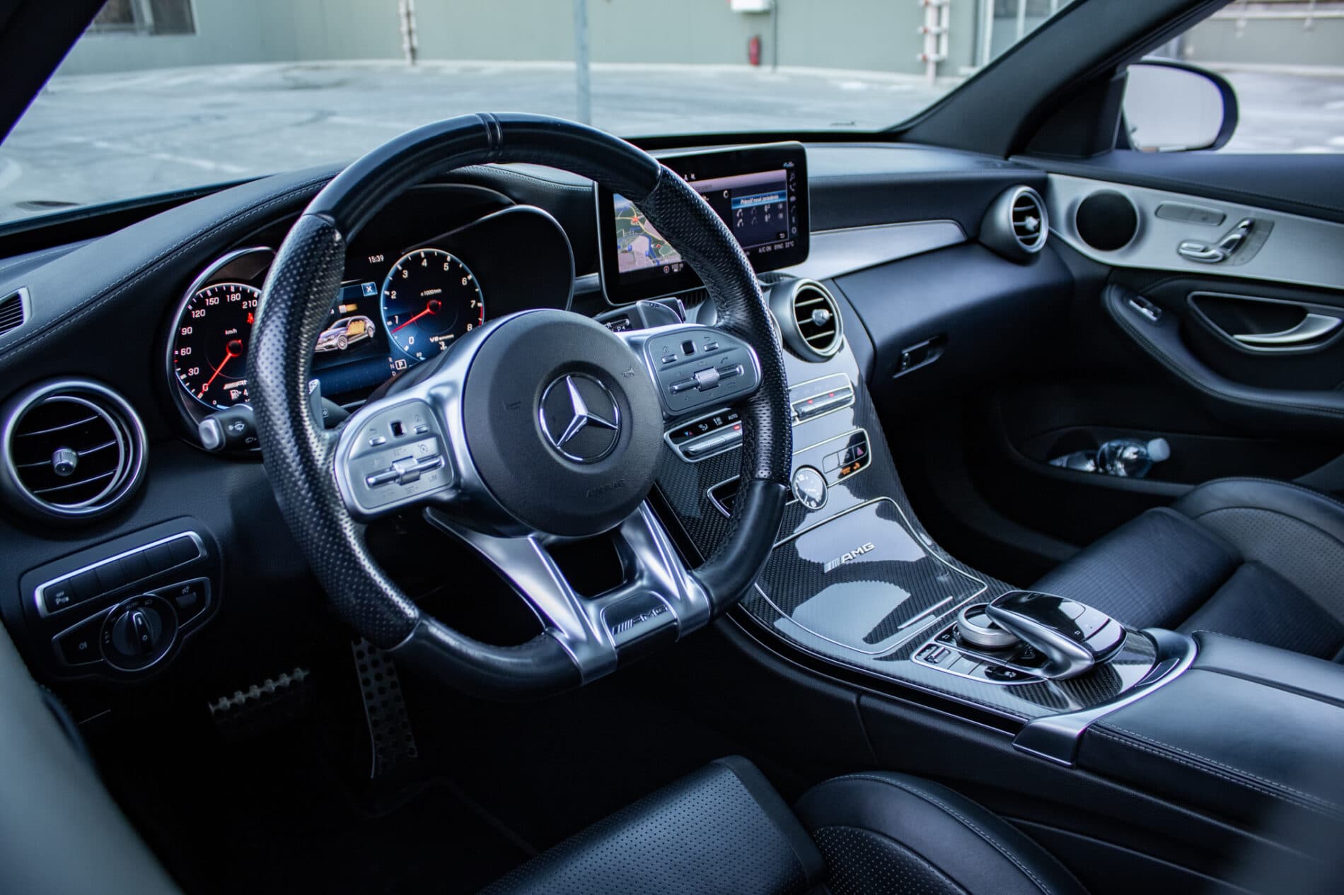 2019 Mercedes-Benz C 63 AMG, modrá kombi, 96 334 km