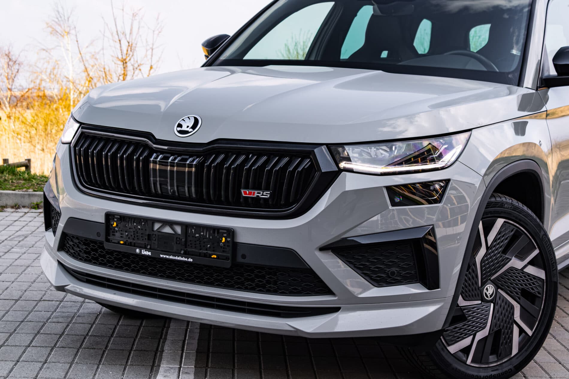 2023 Skoda Kodiaq RS, šedá suv, 35 947 km