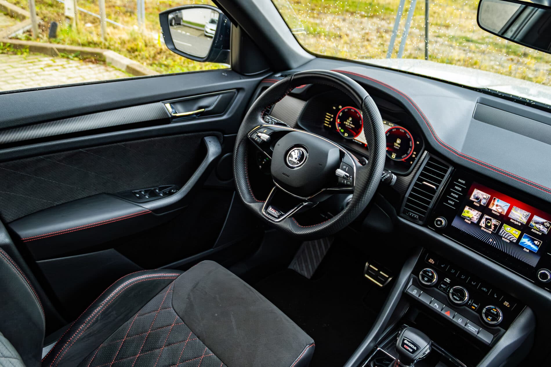 2023 Skoda Kodiaq RS, šedá suv, 35 947 km