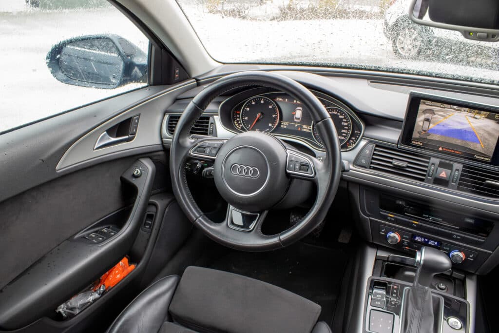 2014 AUDI A6, modrá kombi, 170 028 km