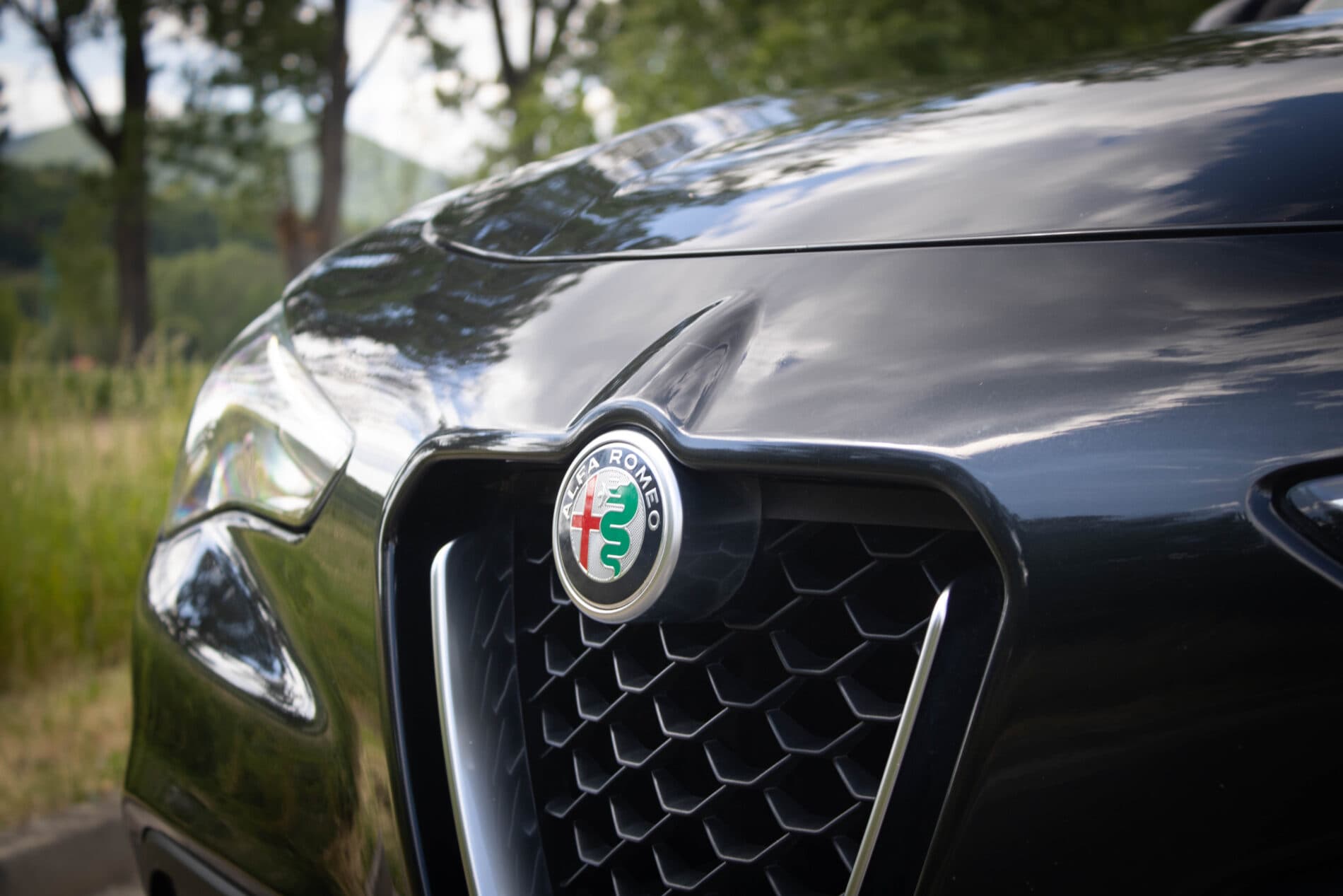 2018 Alfa Romeo Stelvio, černá suv, 239 300 km