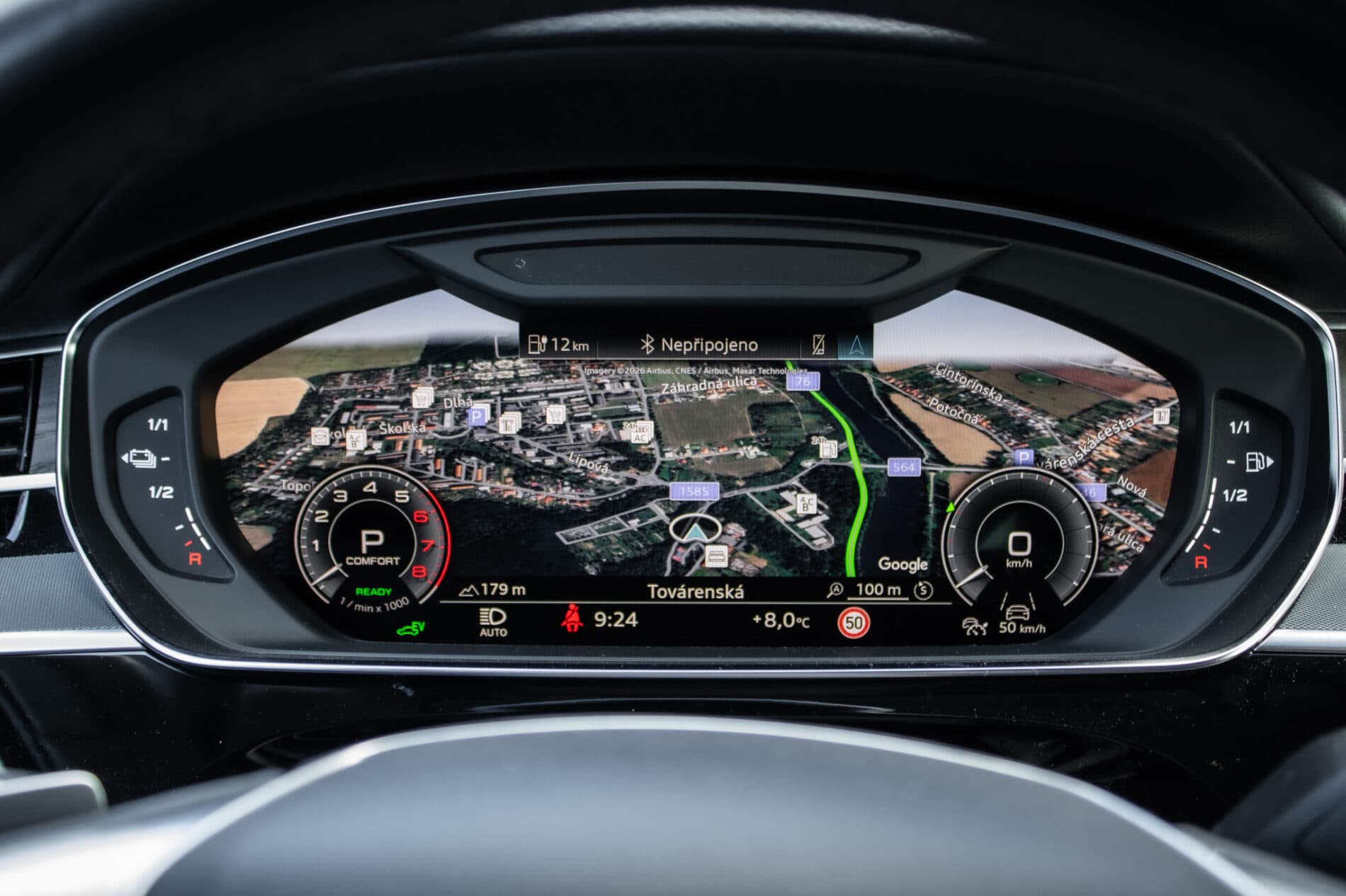 2023 AUDI A8, černá sedan, 45 533 km