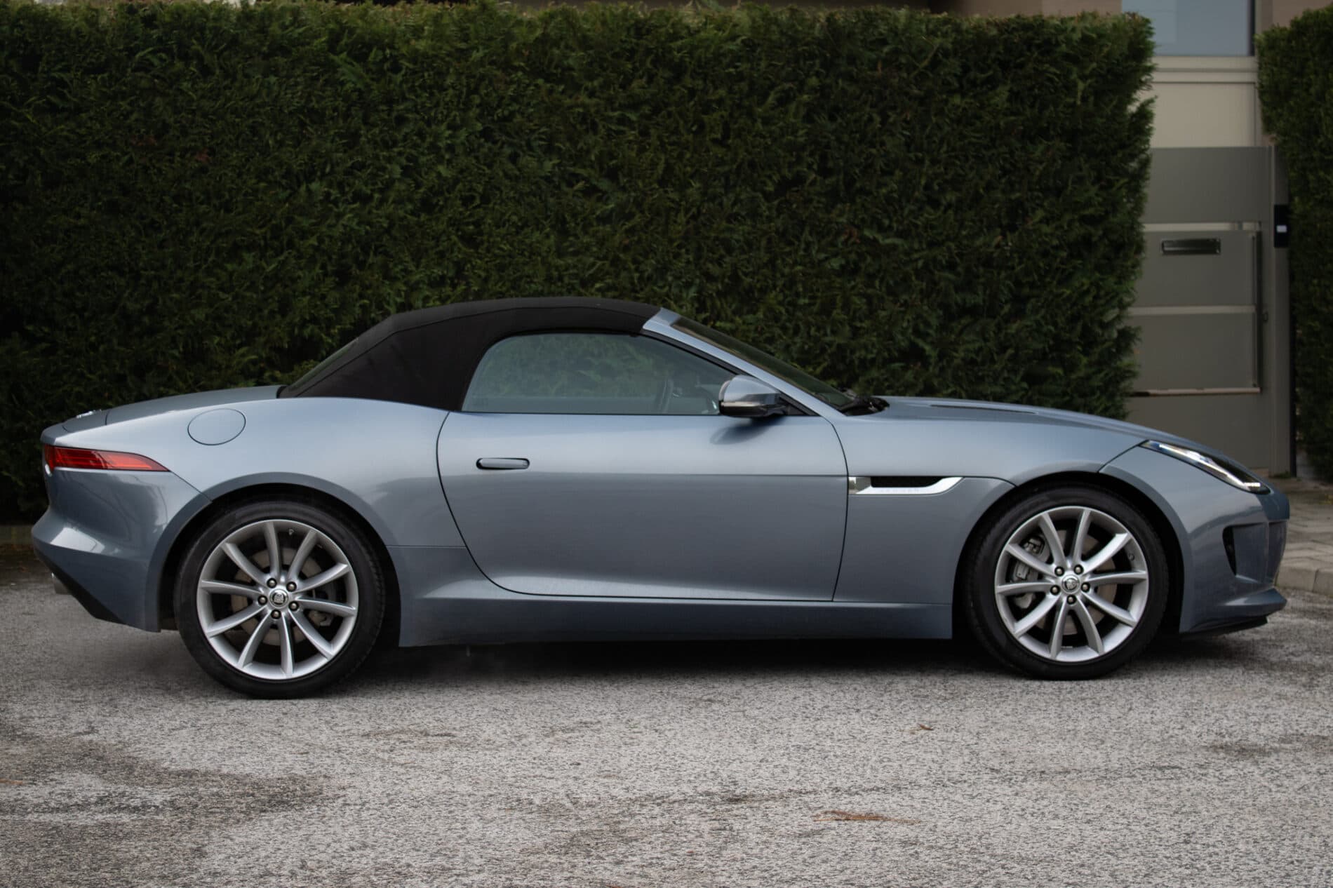 2014 Jaguar F-Type S, šedá kabriolet, 7 398 km