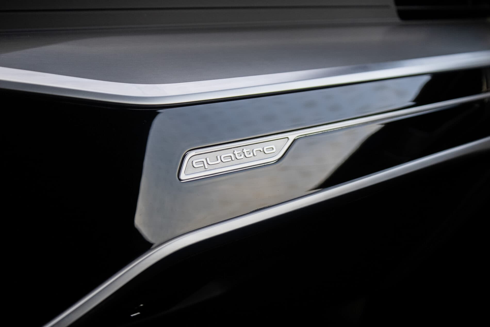 2022 AUDI A7, černá, 99 845 km