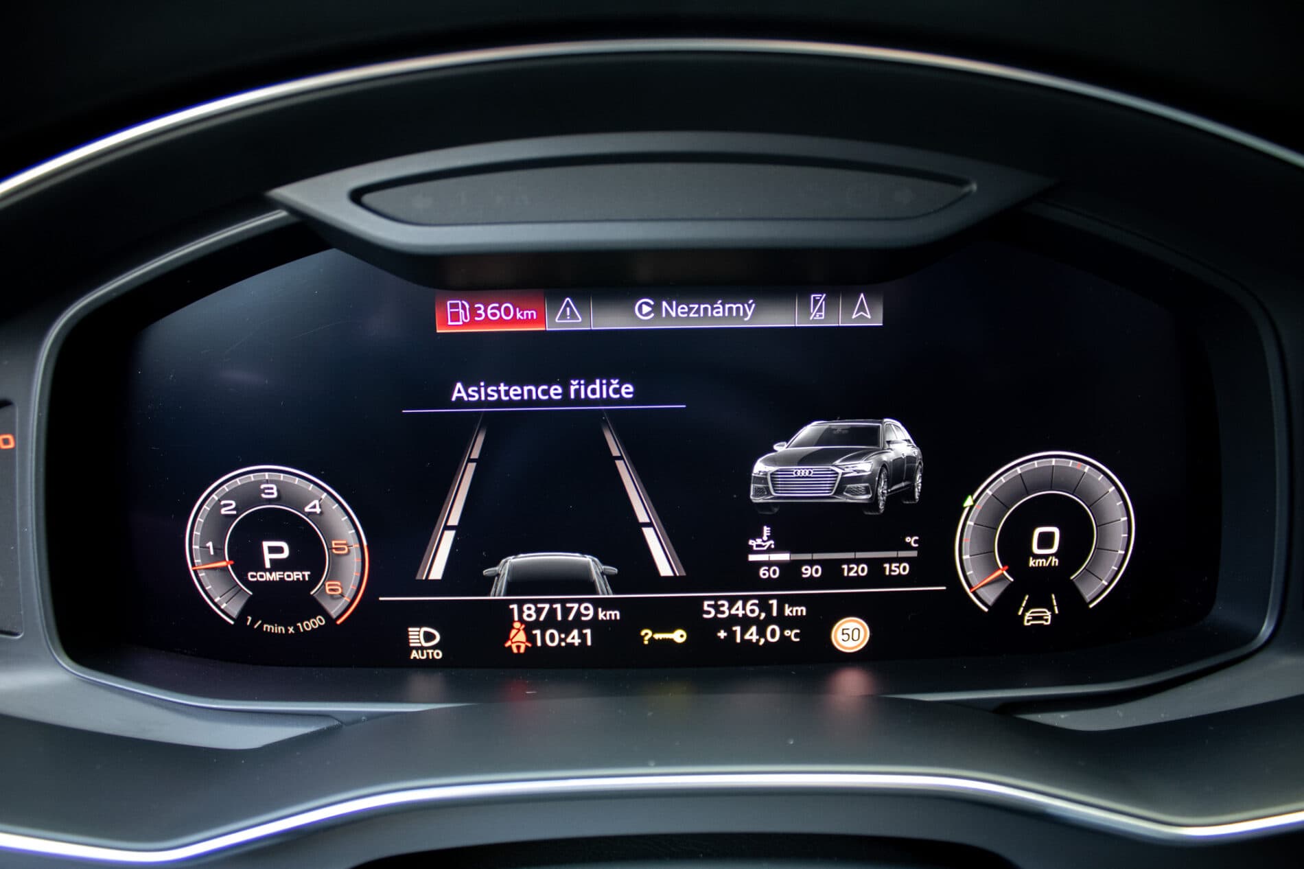 2018 AUDI A6, černá kombi, 187 179 km