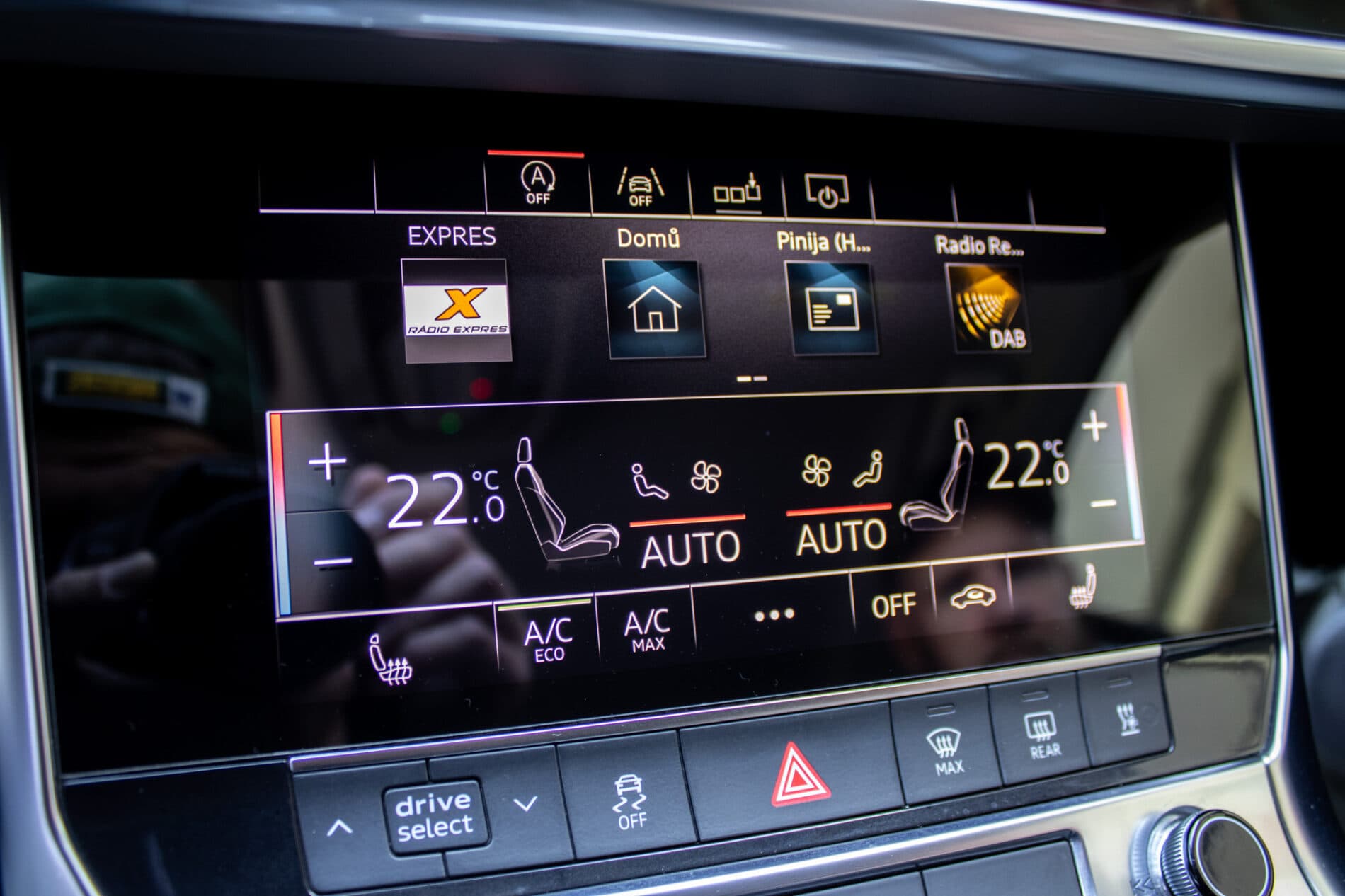 2018 AUDI A6, černá kombi, 187 179 km