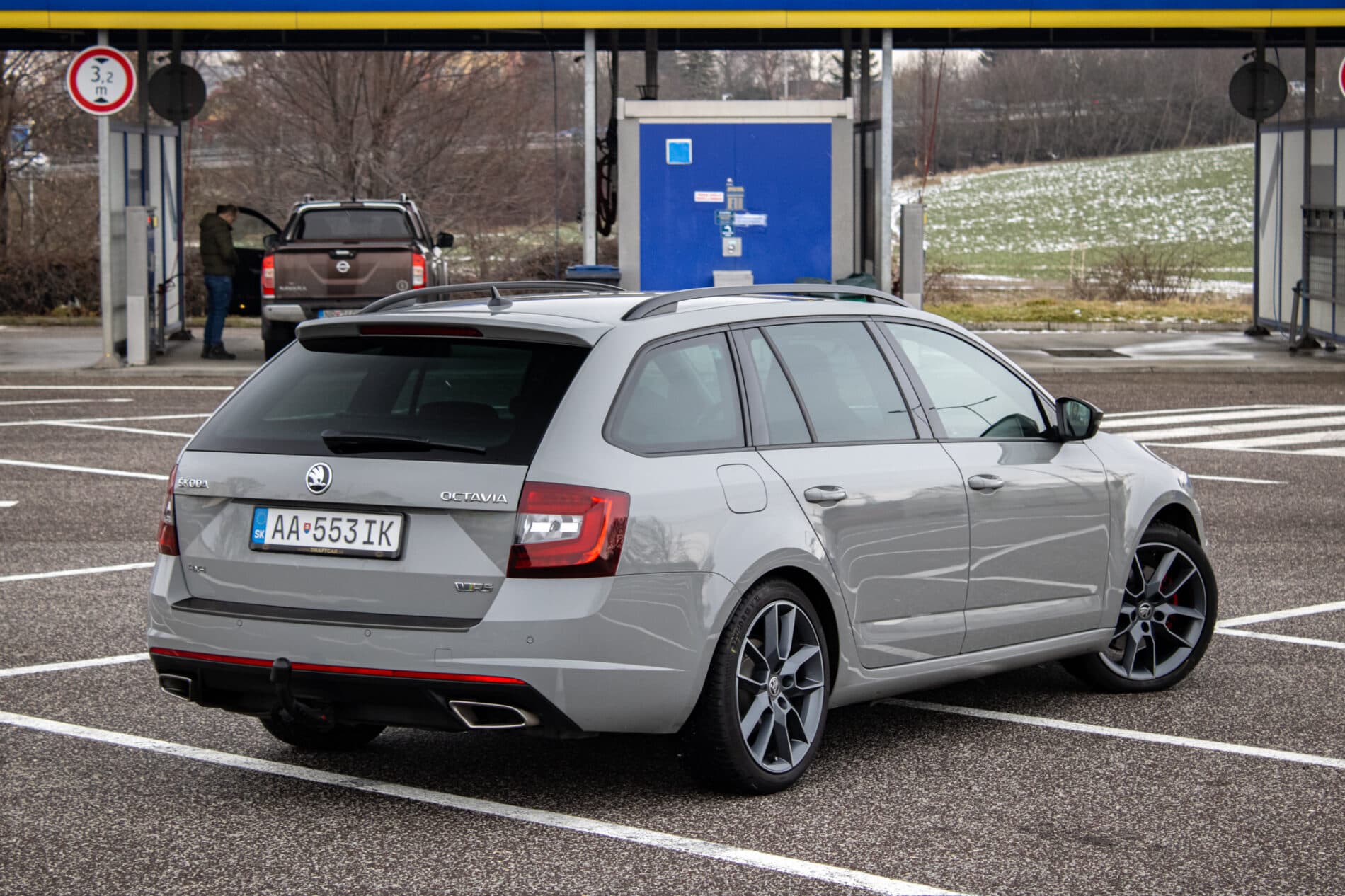2019 Skoda Octavia RS, šedá kombi, 193 427 km
