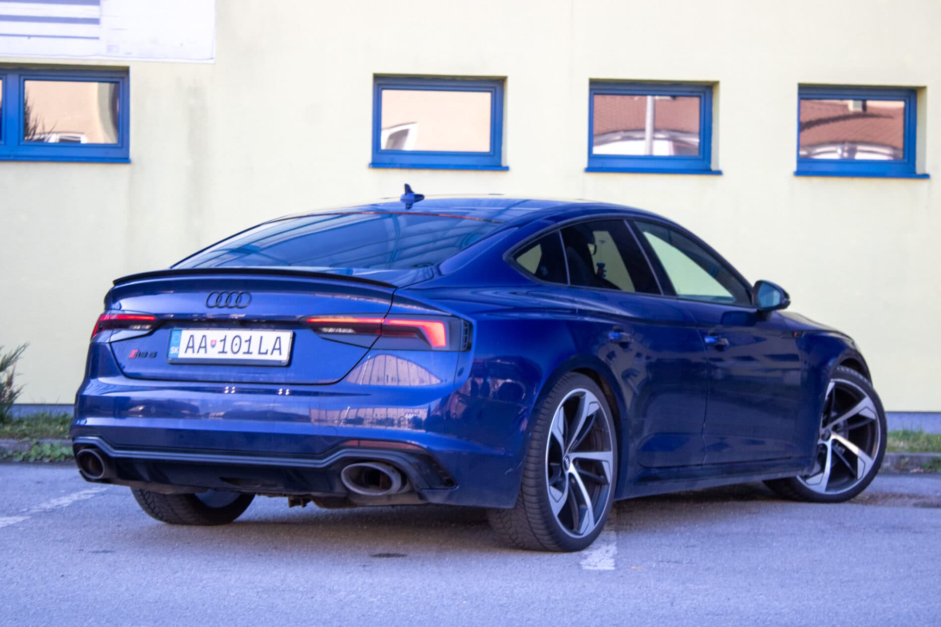 2019 AUDI RS5, modrá, 194 337 km