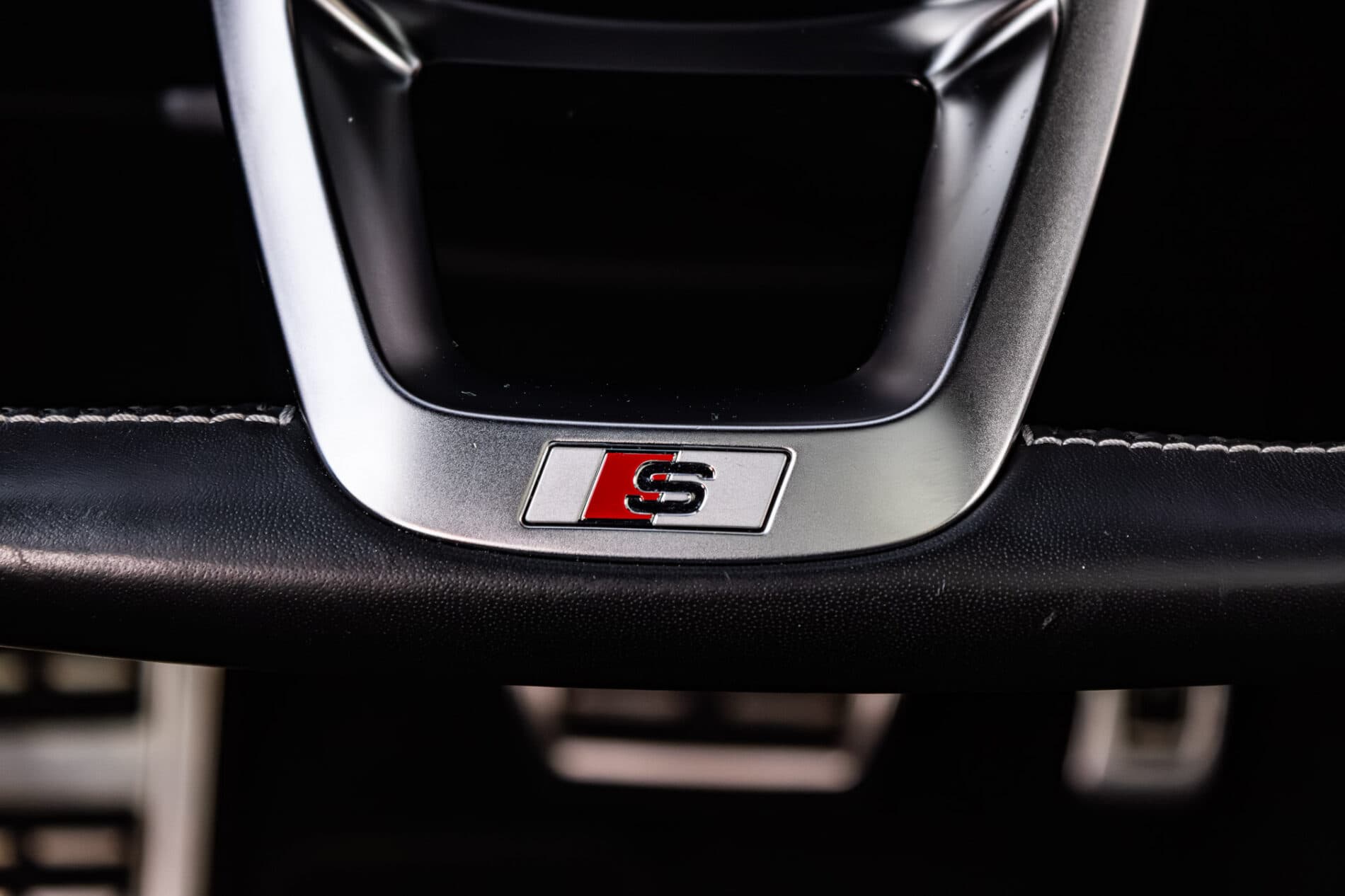 2018 AUDI S5, černá suv, 194 529 km