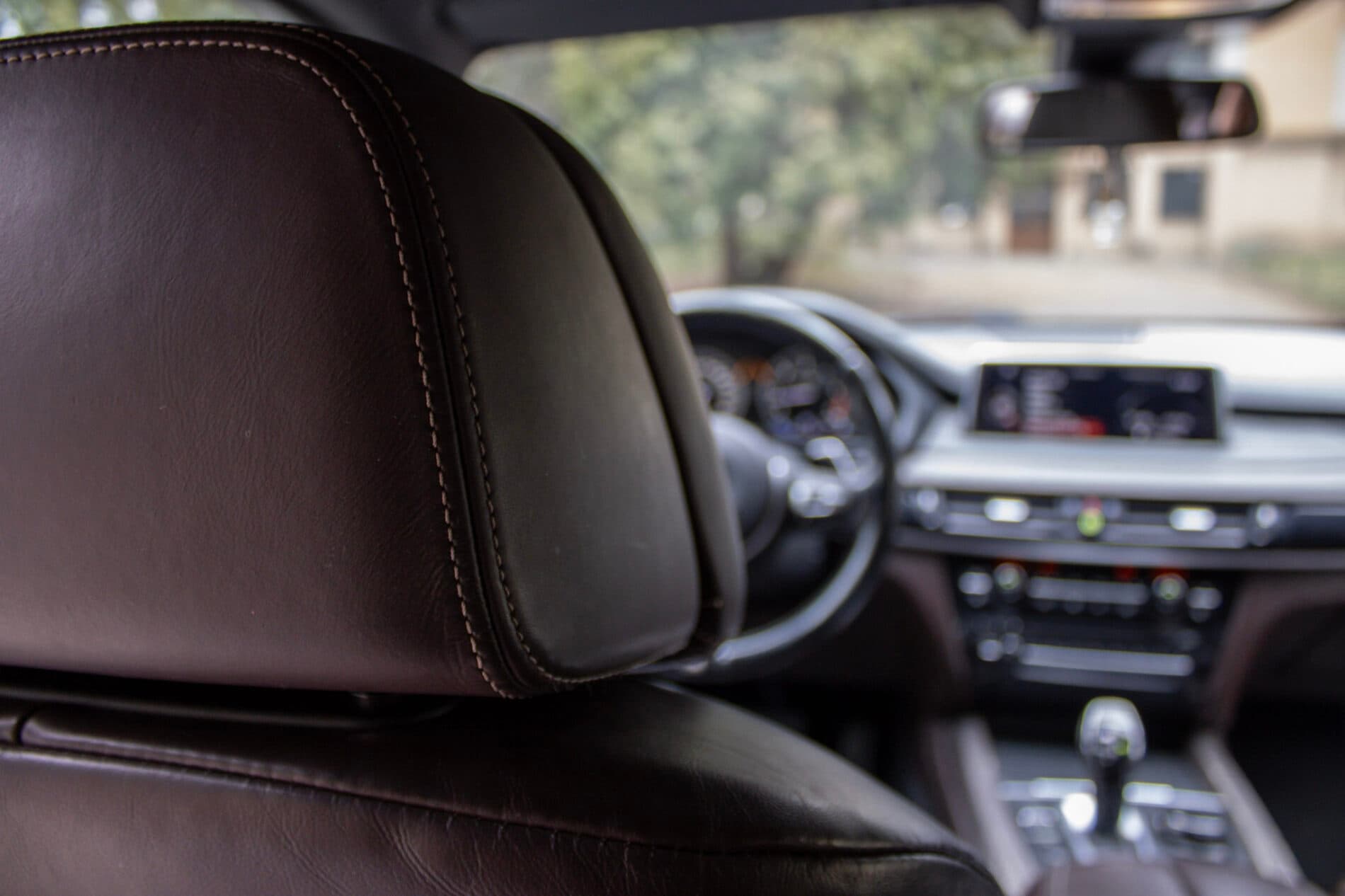 2014 BMW X5 M50d, šedá suv, 219 746 km