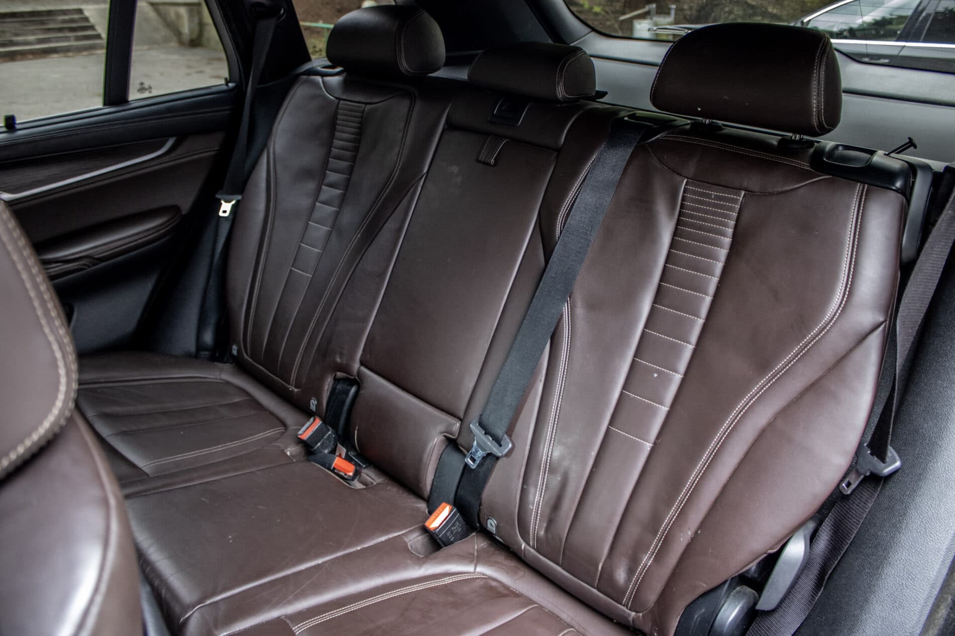 2014 BMW X5 M50d, šedá suv, 219 746 km