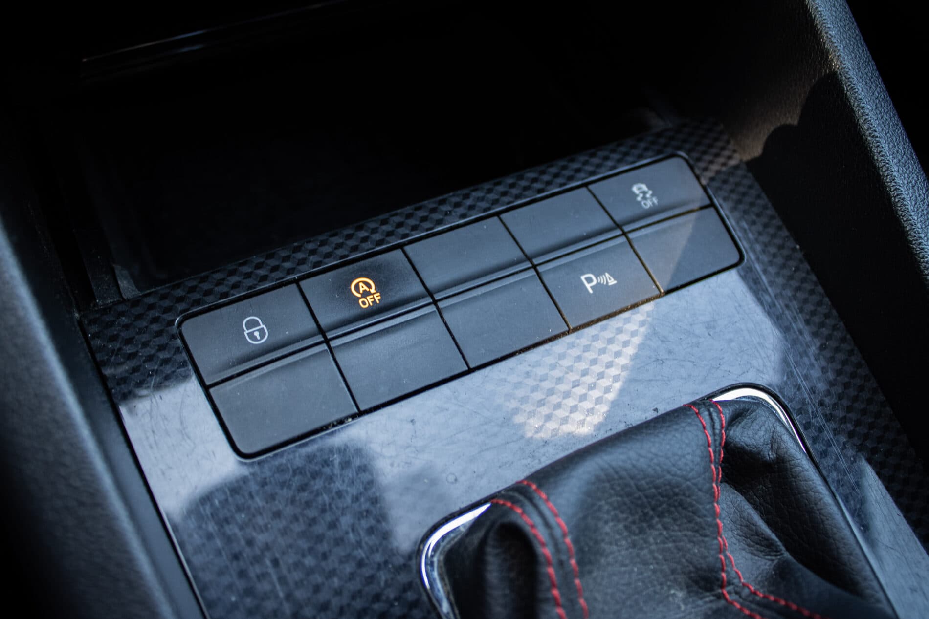 2016 Skoda Octavia RS, červená, 267 928 km