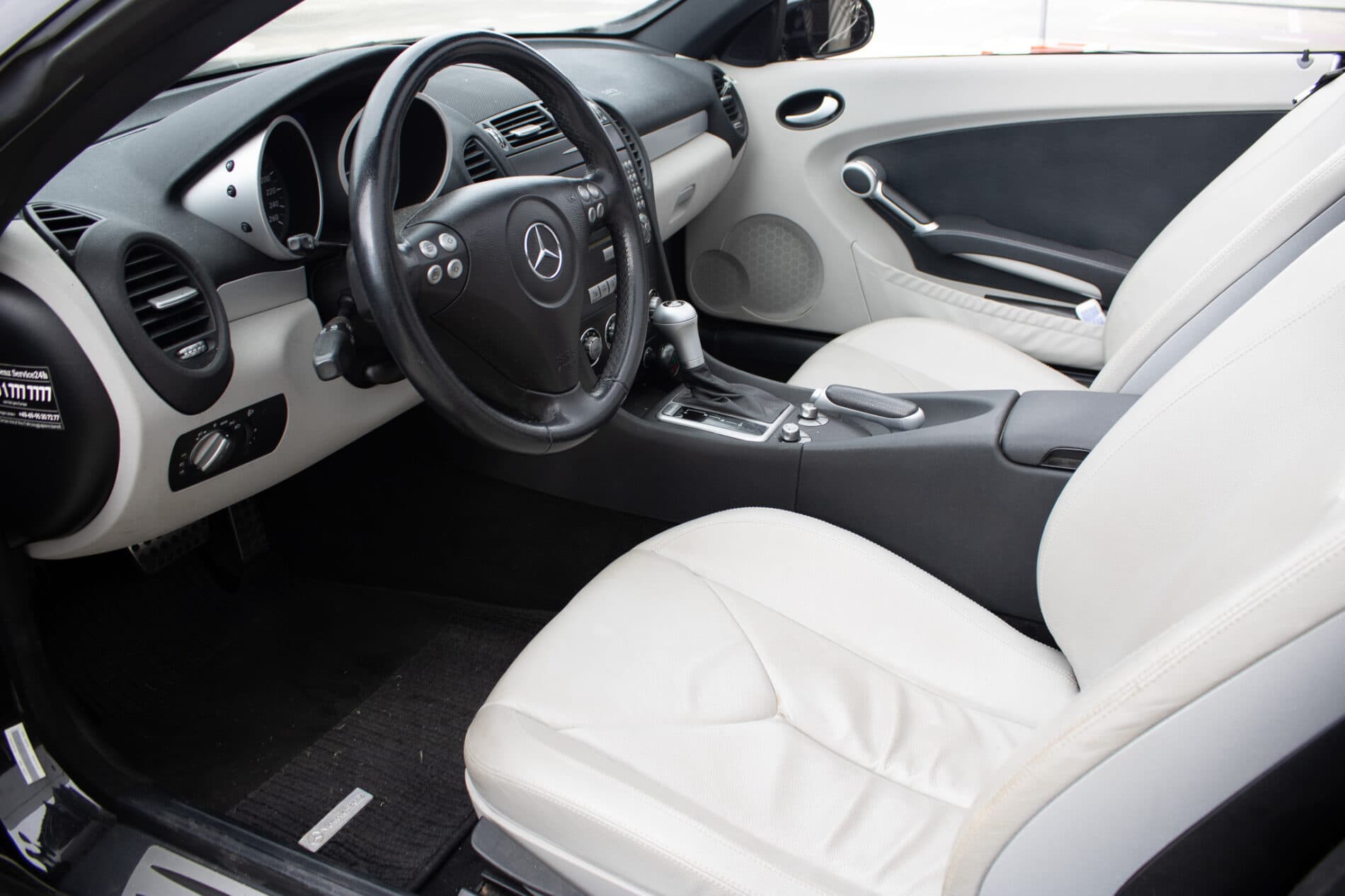 2006 Mercedes-Benz SLK 200 Komp., černá kabriolet, 97 413 km