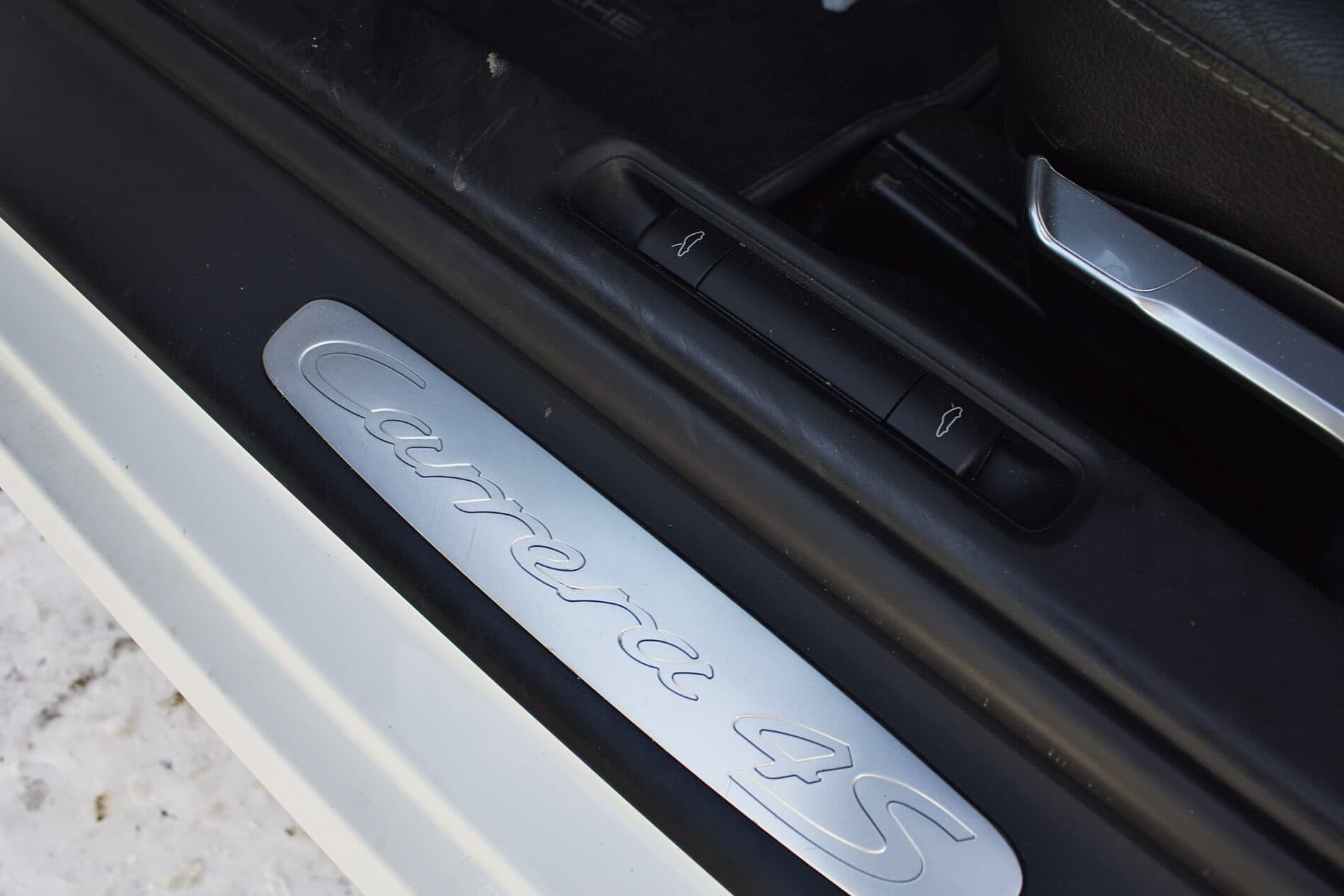 2008 Porsche 997 Carrera S, bílá kupé, 83 929 km