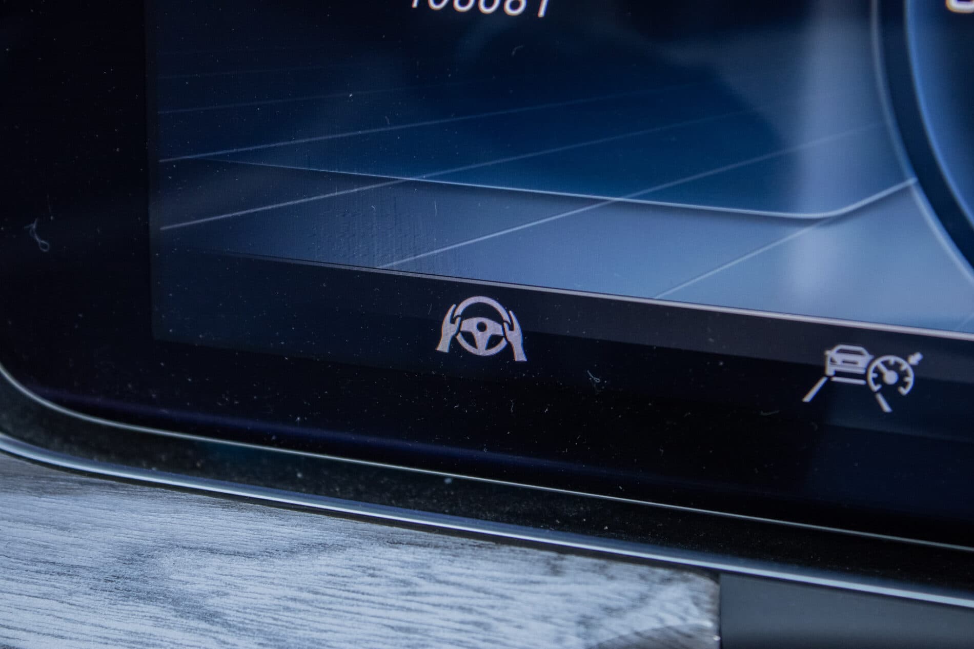 2019 Mercedes-Benz CLS 450, červená kupé, 108 680 km