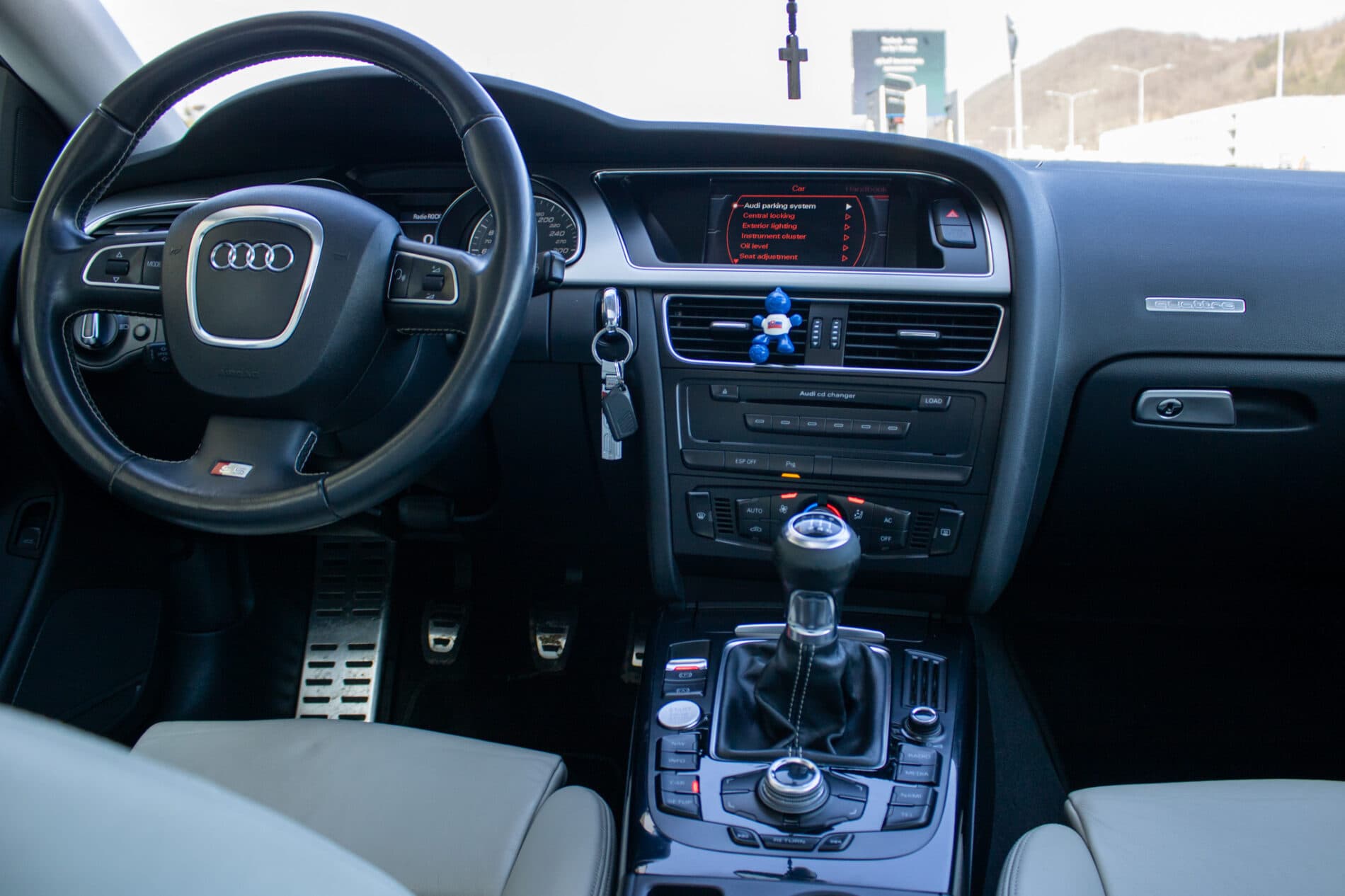 2008 AUDI S5, šedá kupé, 153 084 km