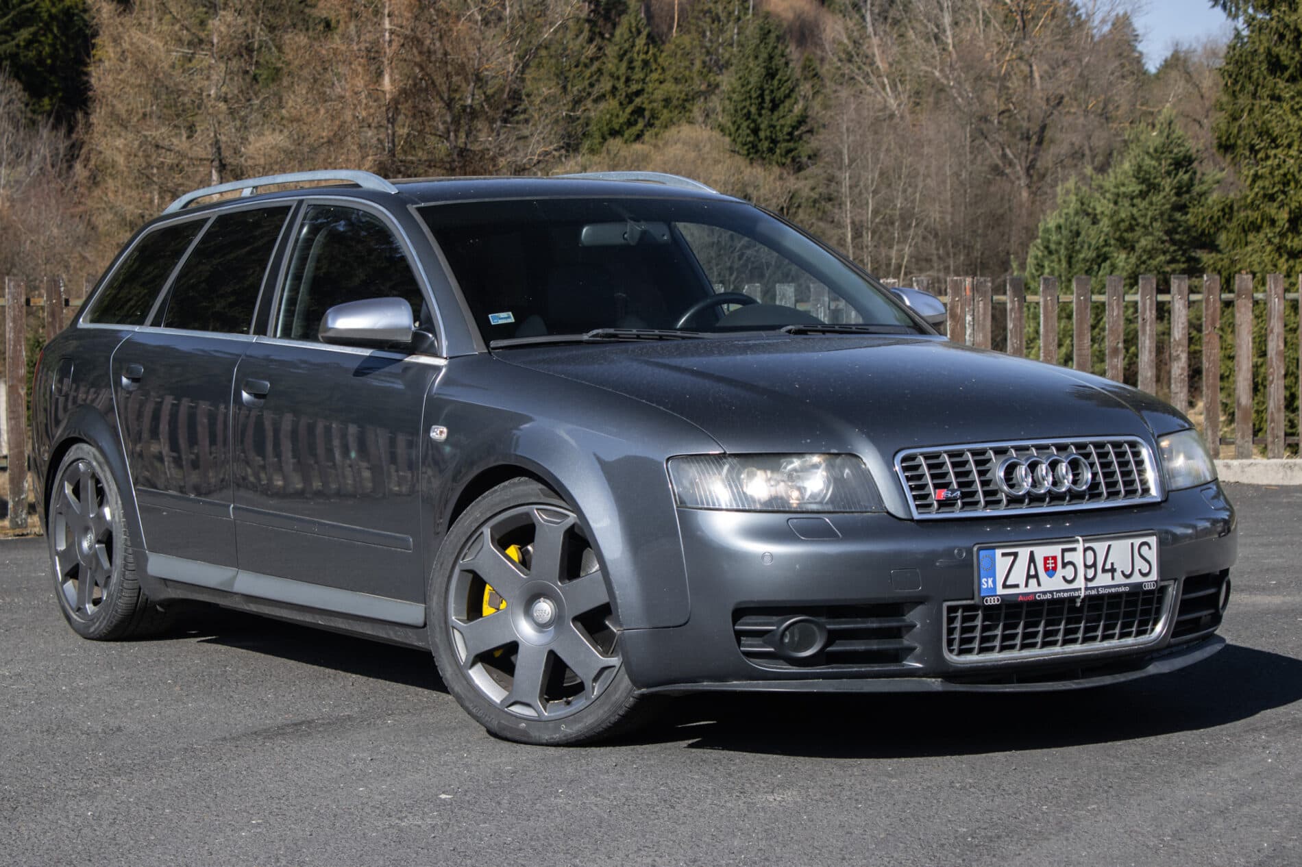 2004 AUDI S4, šedá kombi, 234 814 km