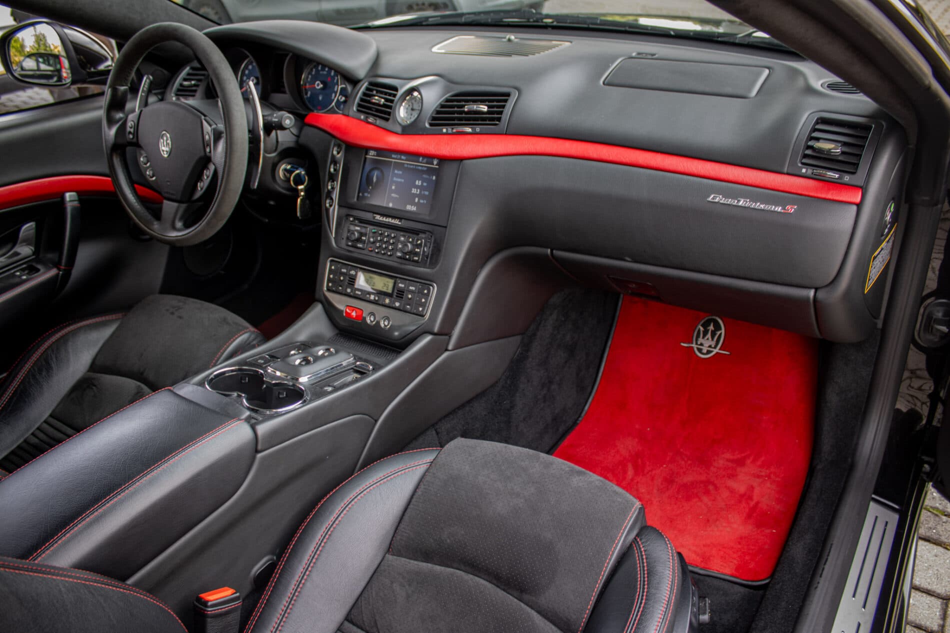 2008 Maserati GranTurismo, černá kupé, 51 007 km