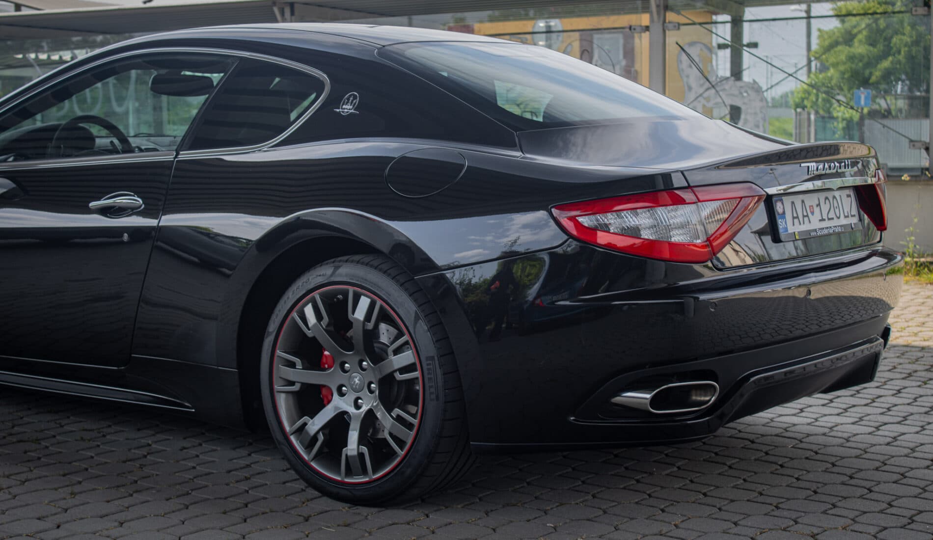 2008 Maserati GranTurismo, černá kupé, 51 007 km