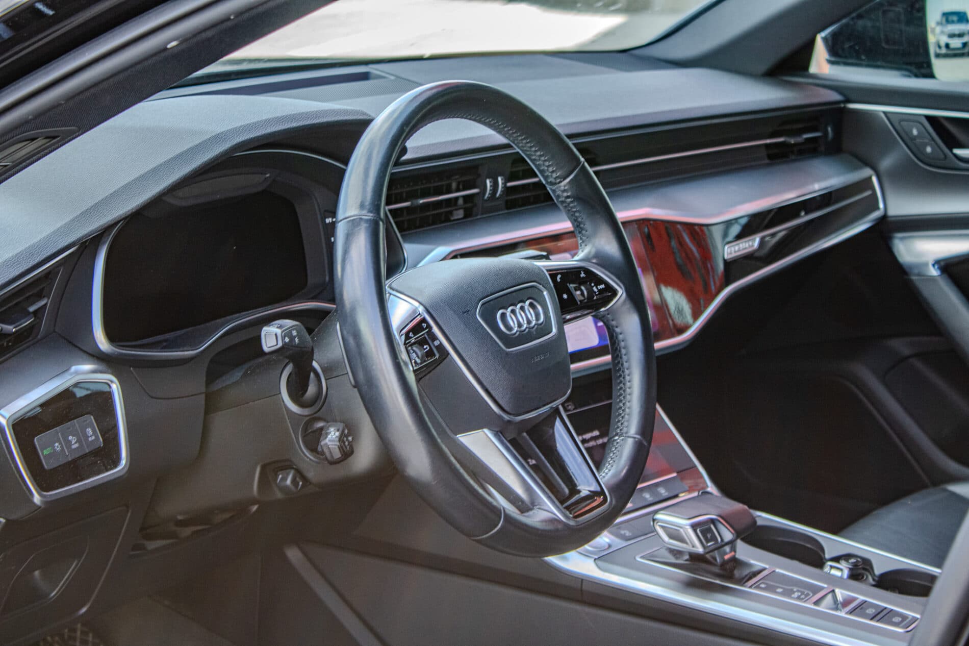 2020 AUDI A6, černá kombi, 176 750 km