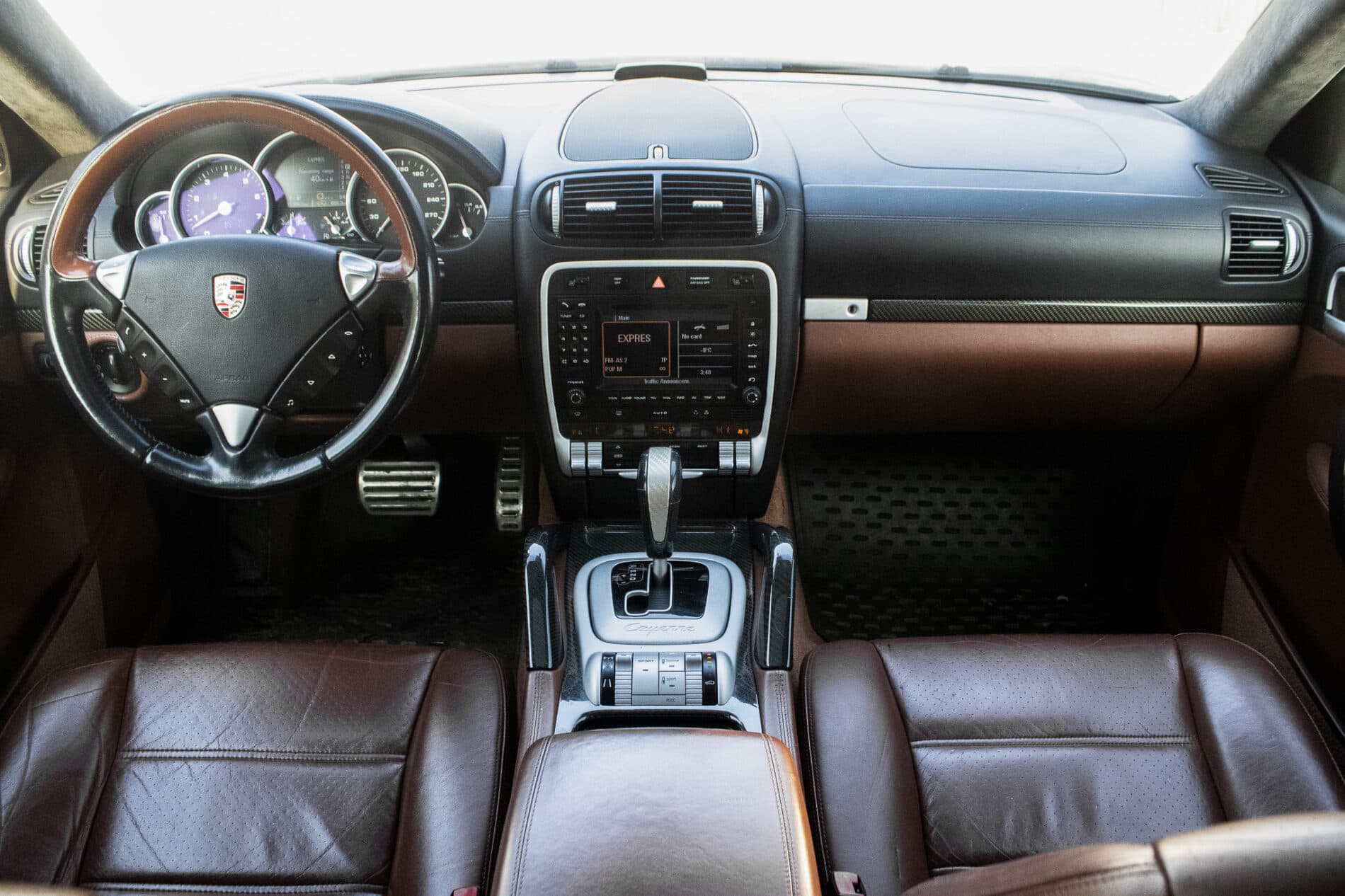 2009 Porsche Cayenne Turbo, černá suv, 153 062 km