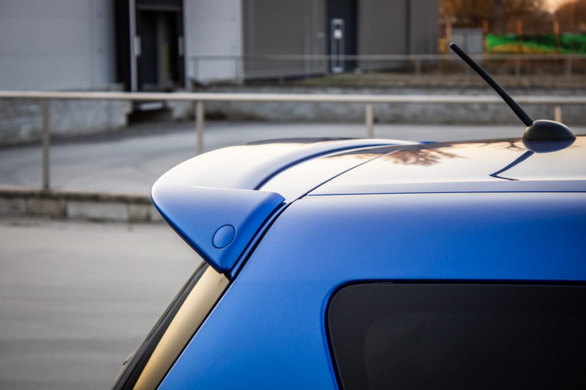 2016 Suzuki Swift Sport, modrá hatchback, 97 653 km