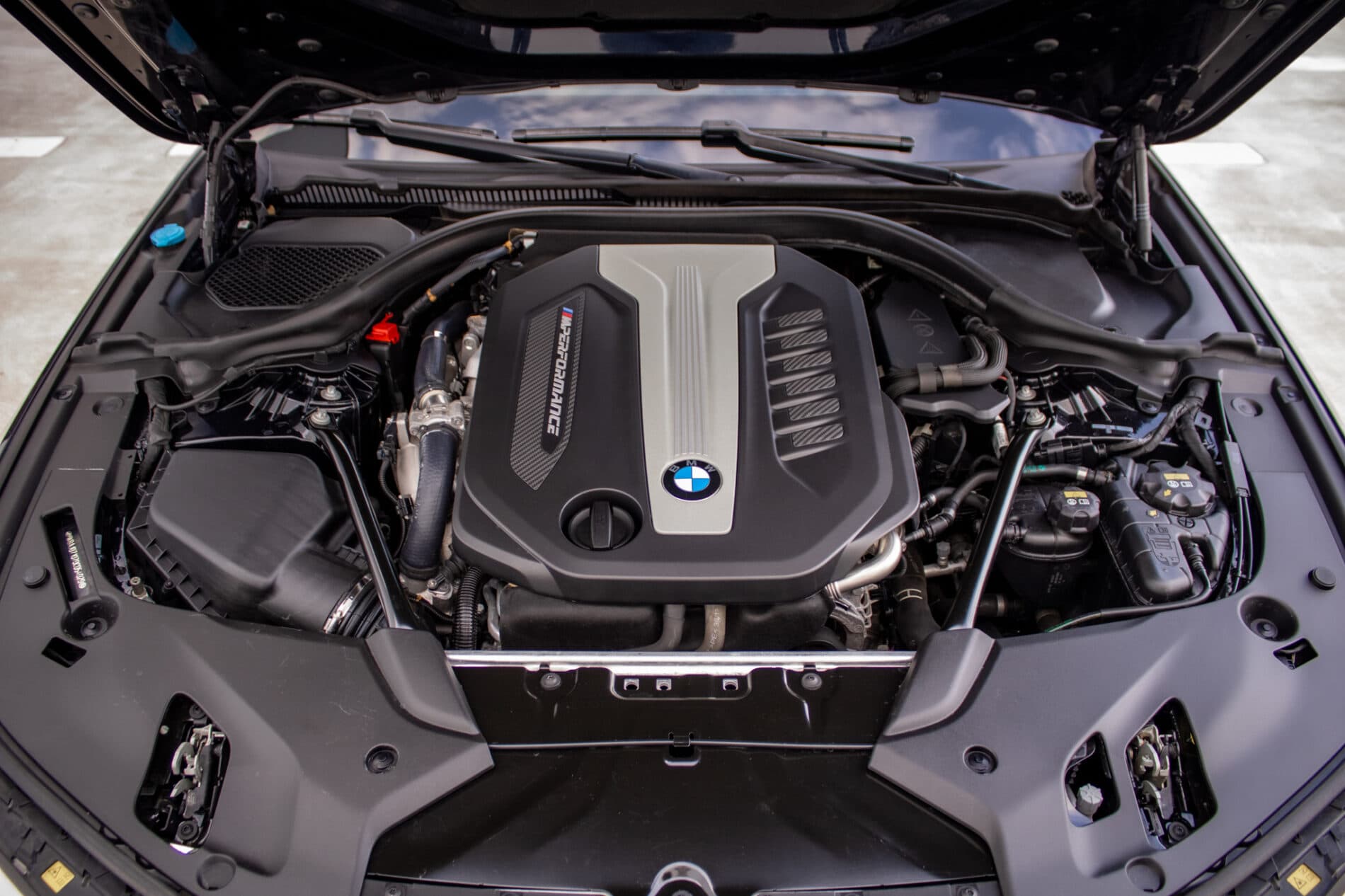 2019 BMW M550d, černá sedan, 239 000 km