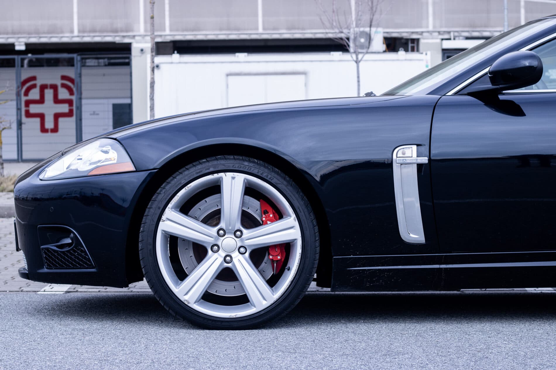 2007 Jaguar XKR, černá kupé, 178 476 km