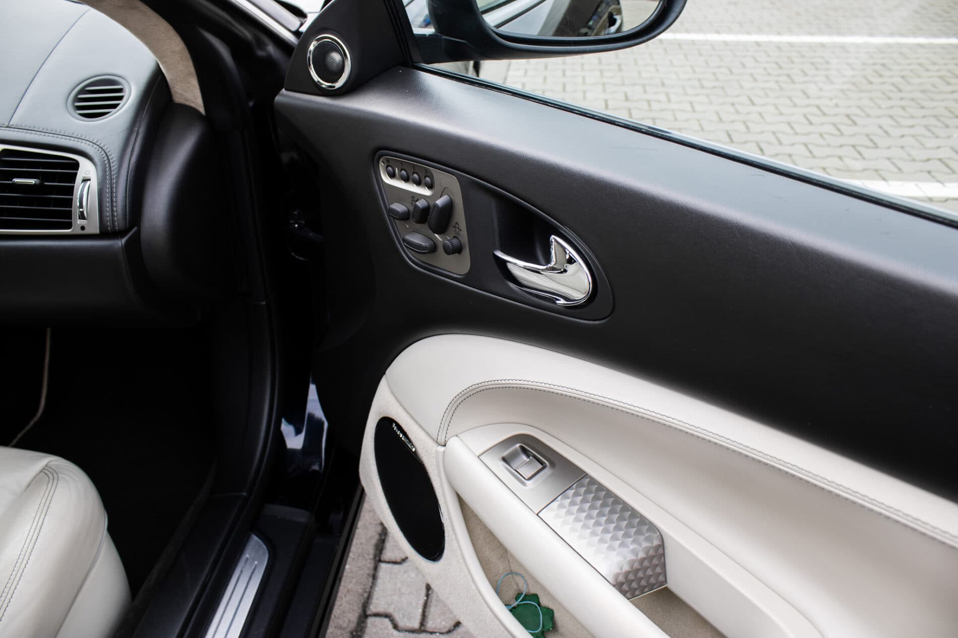 2007 Jaguar XKR, černá kupé, 178 476 km