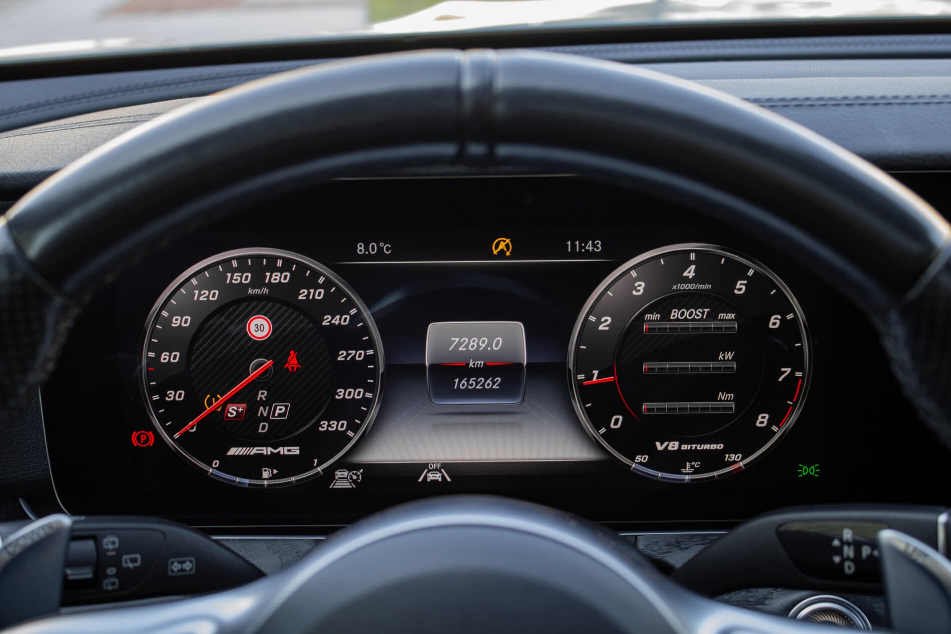 2019 Mercedes-Benz E 63 AMG, šedá kombi, 165 262 km