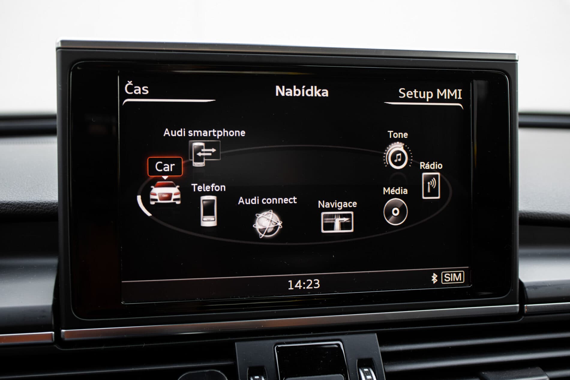 2015 AUDI S6, modrá kombi, 264 543 km