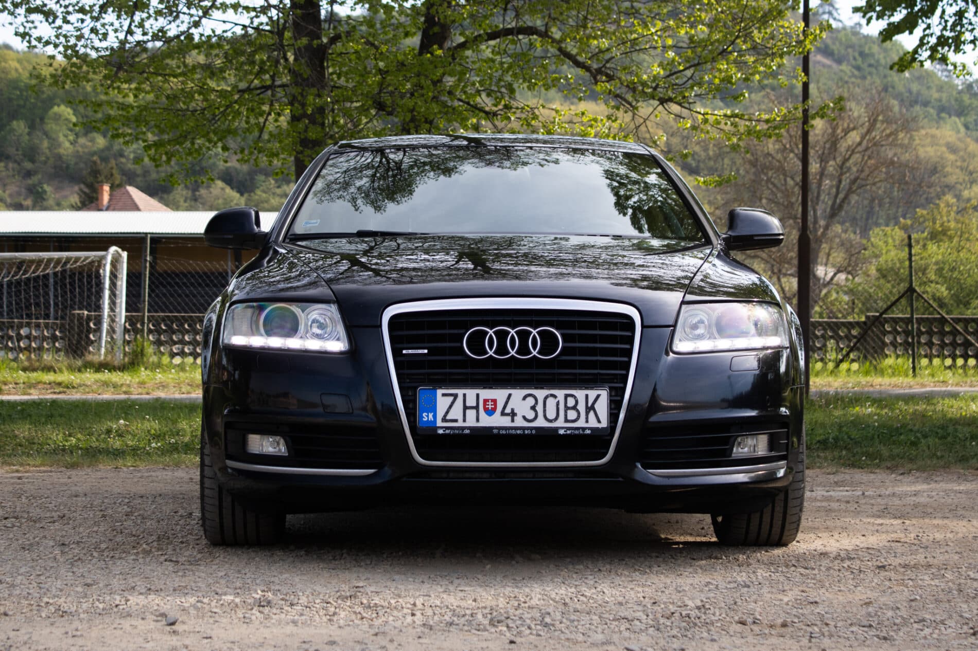 2009 AUDI A6, černá sedan, 268 281 km