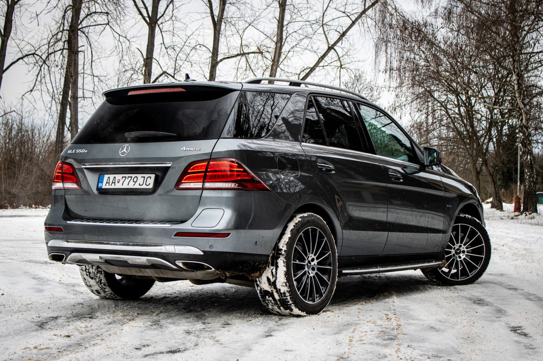2018 Mercedes-Benz GLE 500e, šedá kombi, 71 352 km