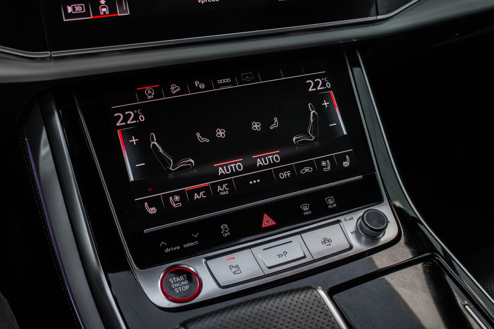 2022 AUDI SQ7, černá suv, 72 106 km