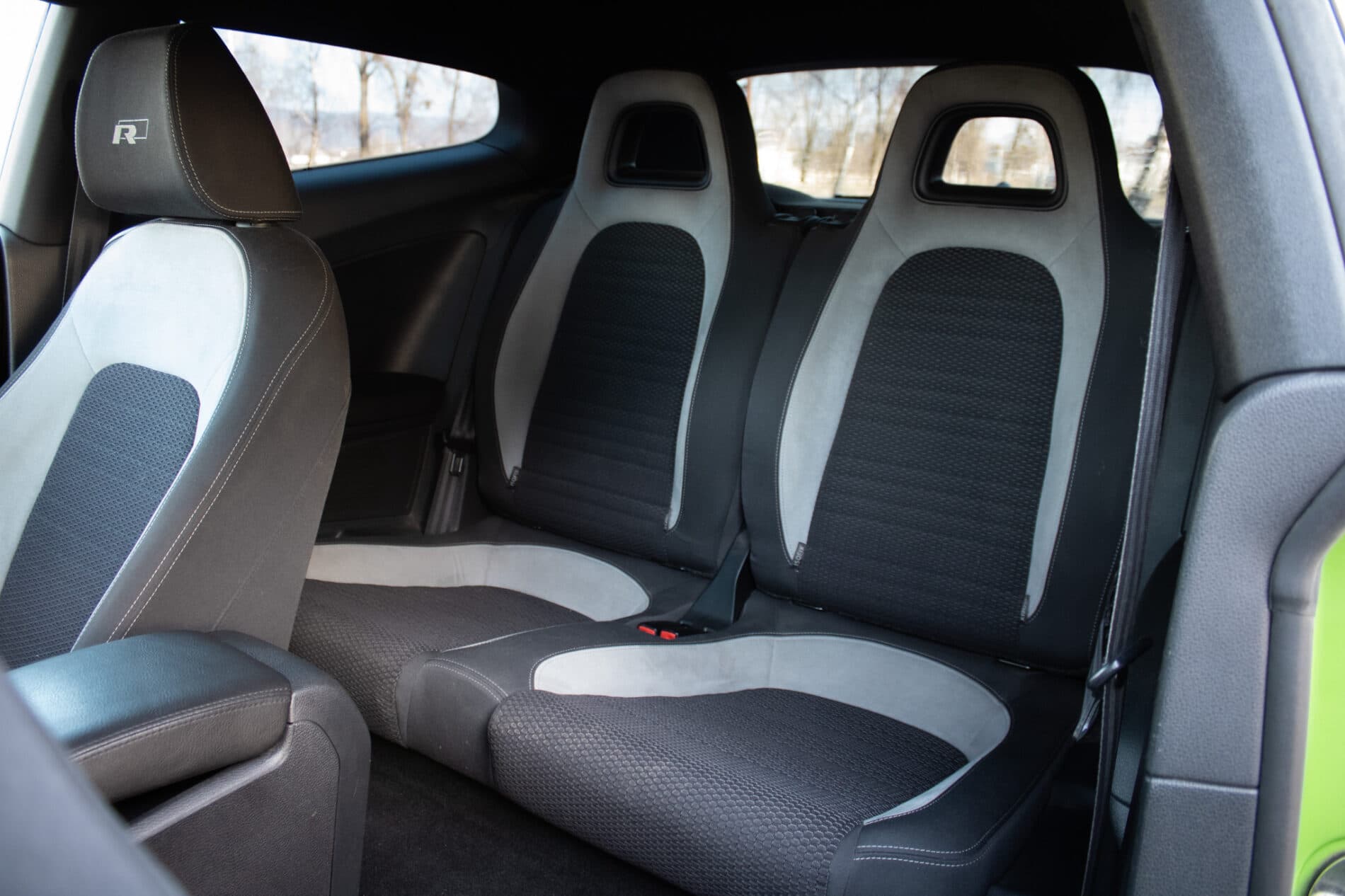 2010 Volkswagen Scirocco, zelená kupé, 144 946 km