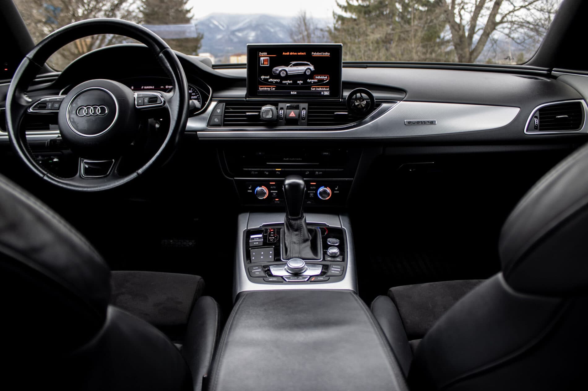 2018 AUDI A6, šedá kombi, 230 389 km