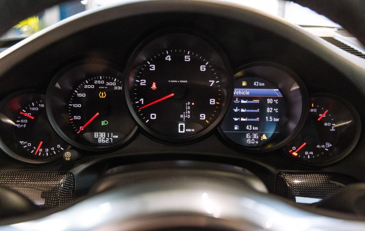 2014 Porsche 991 Carrera 4S 50th Anniv., šedá kupé, 83 820 km