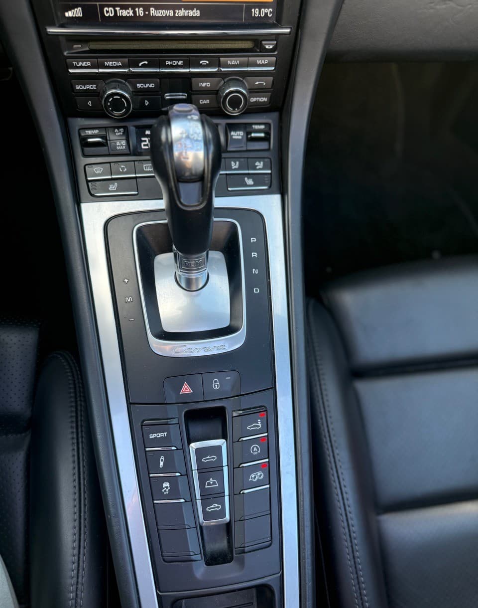 2012 Porsche 991 Carrera S, šedá kabriolet, 87 000 km