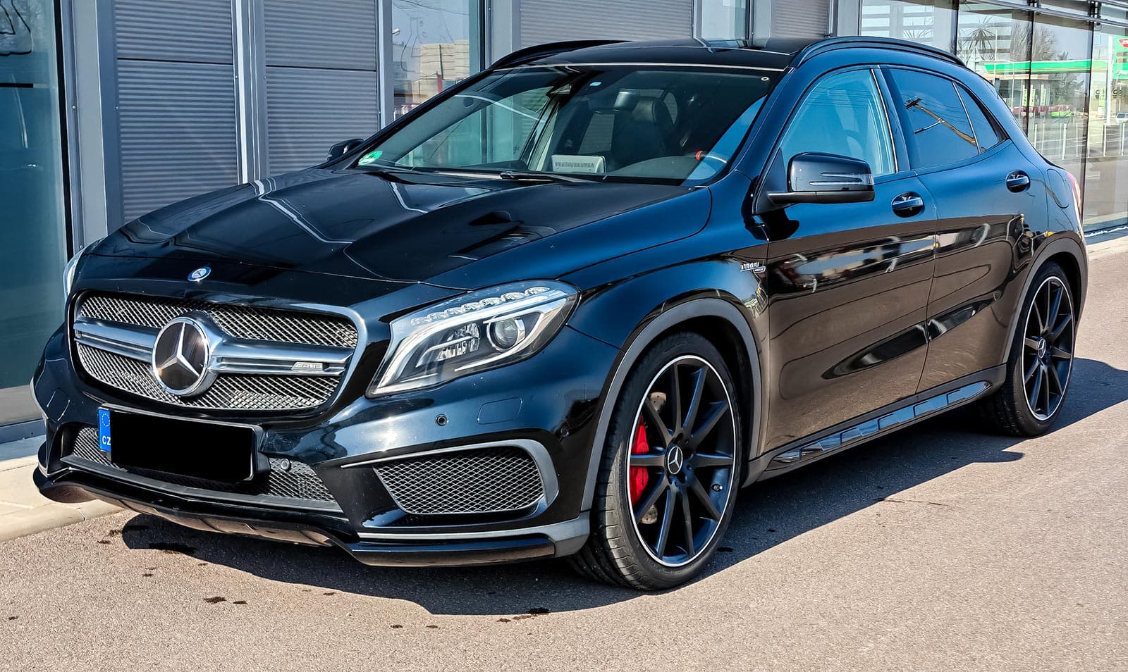 2016 Mercedes-Benz GLA 45 AMG AMG Performance